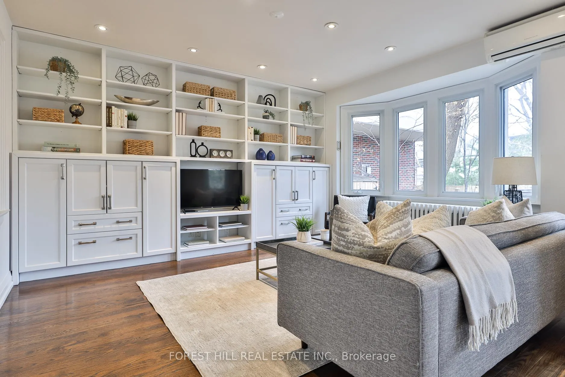 Photo 7 of 114 Wembley Road, Toronto, Forest Hill North — HOMEH