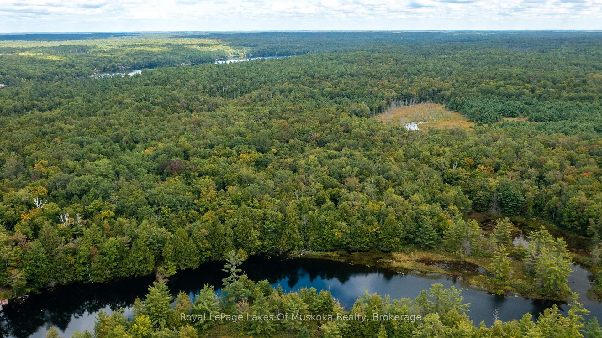 Photo 4 of Muskoka River, Bracebridge, Draper — HOMEH