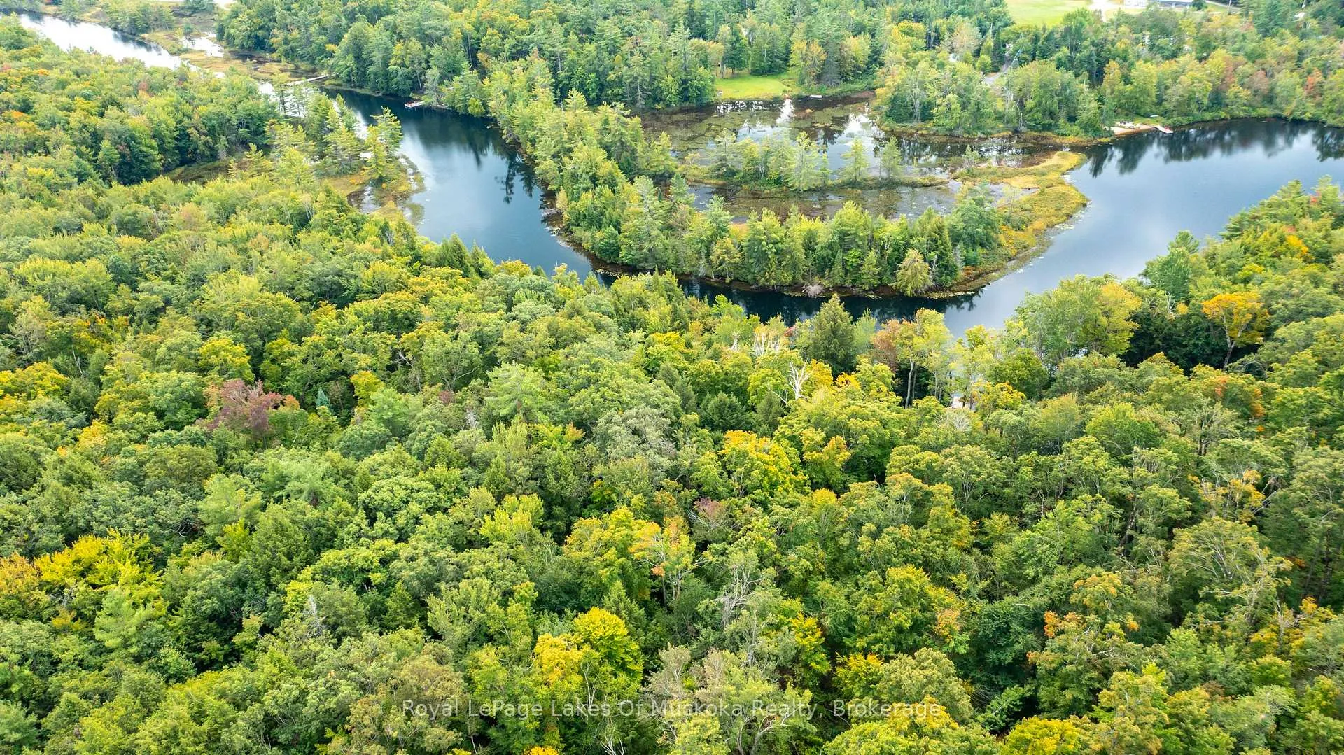 Photo 8 of Muskoka River, Bracebridge, Draper — HOMEH