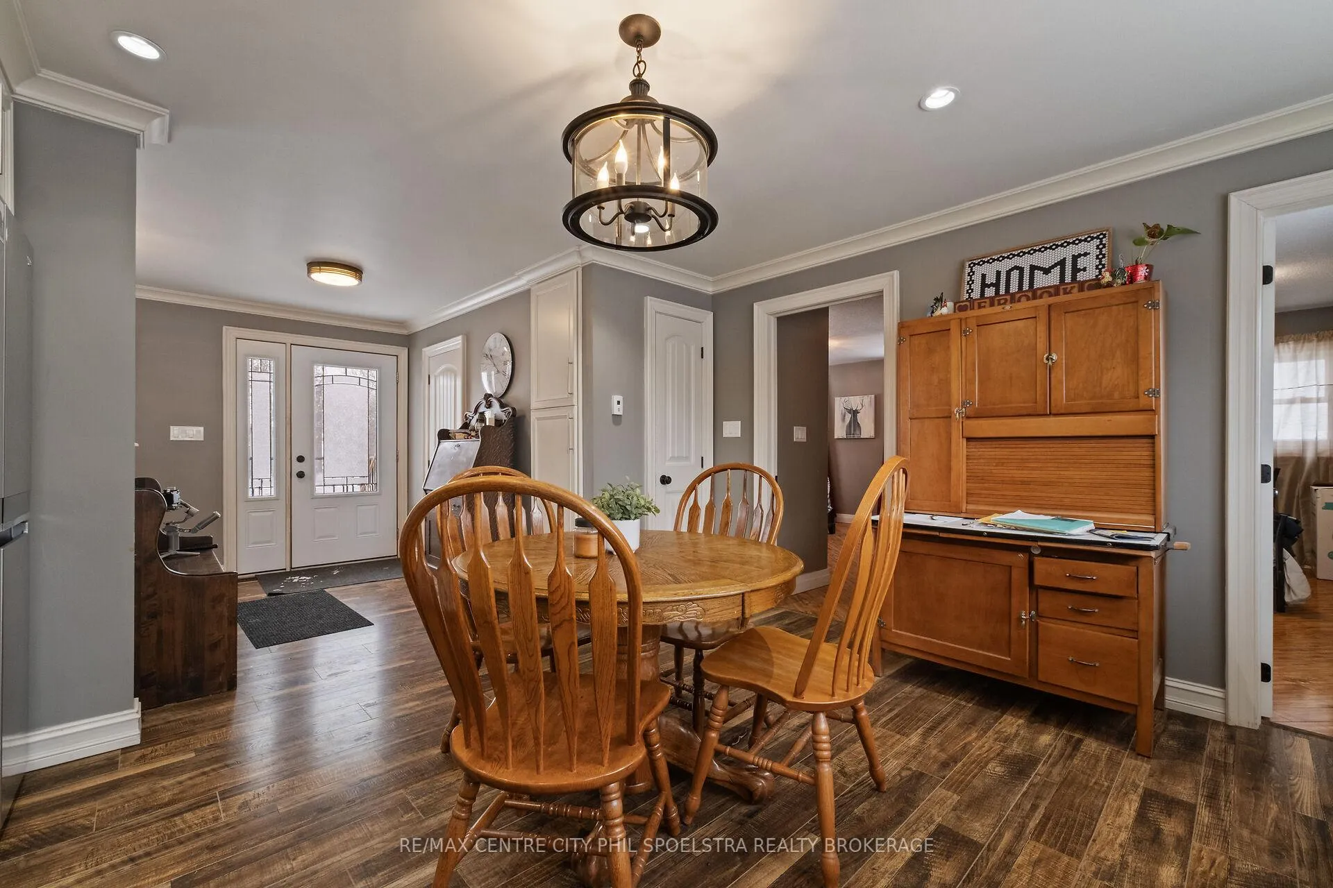 Photo 10 of 546 Concession 8 Road, Brockton — HOMEH