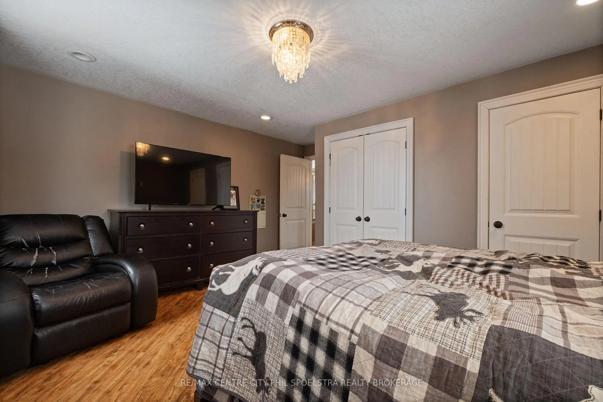 Photo 14 of 546 Concession 8 Road, Brockton — HOMEH