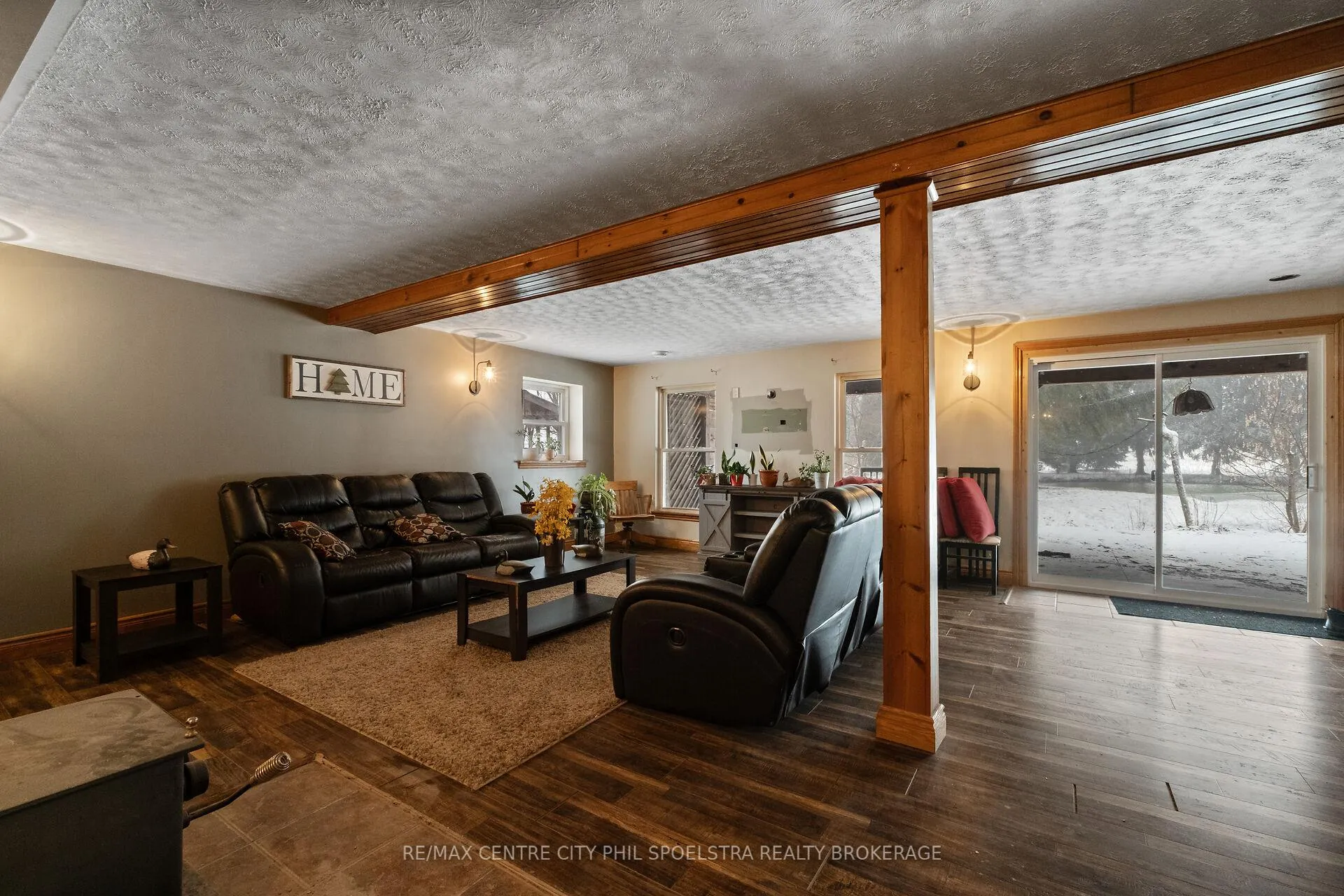 Photo 23 of 546 Concession 8 Road, Brockton — HOMEH