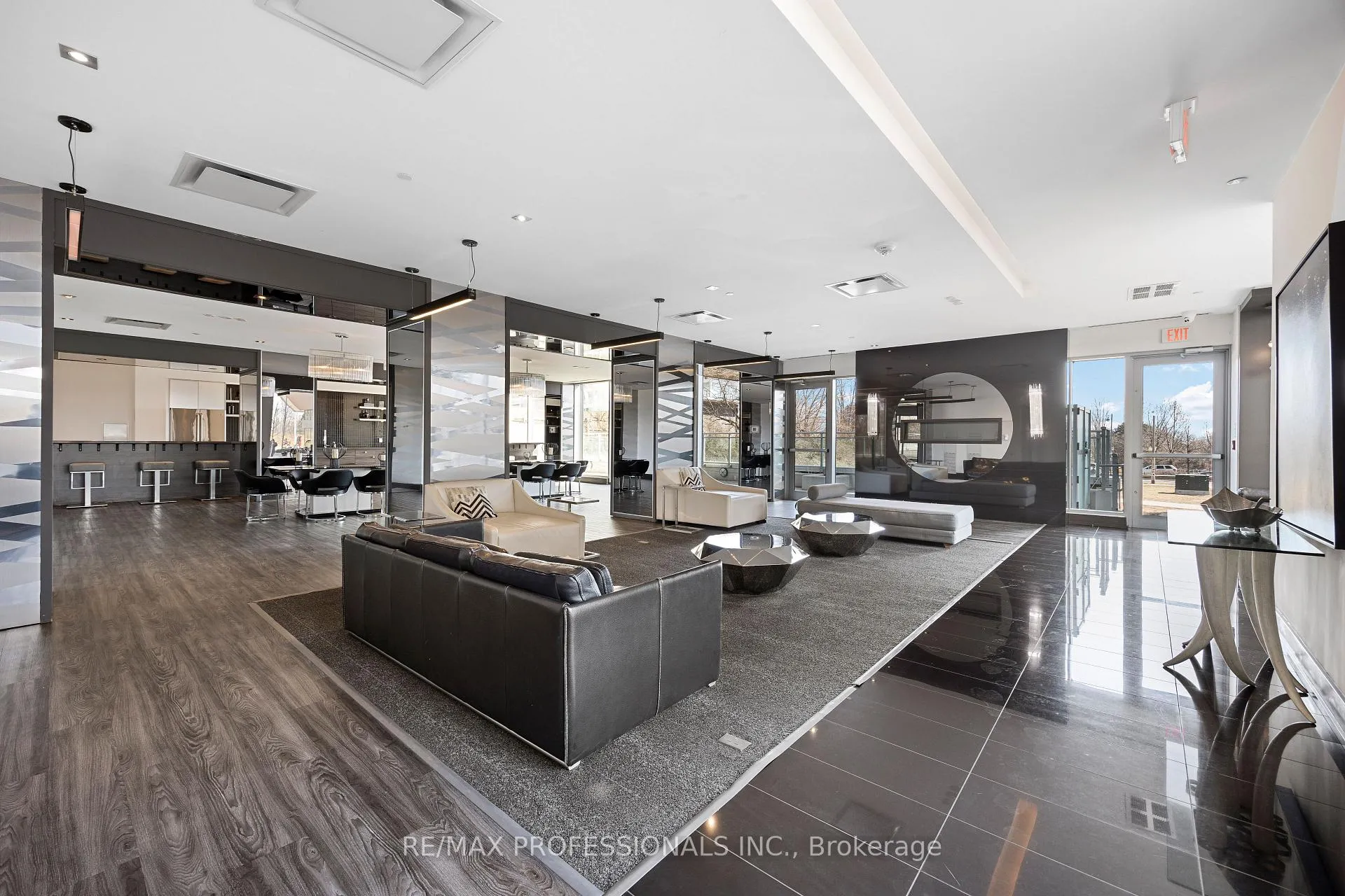 Photo 19 of Unit 2903, 33 Shore Breeze Drive, Etobicoke, Mimico — HOMEH