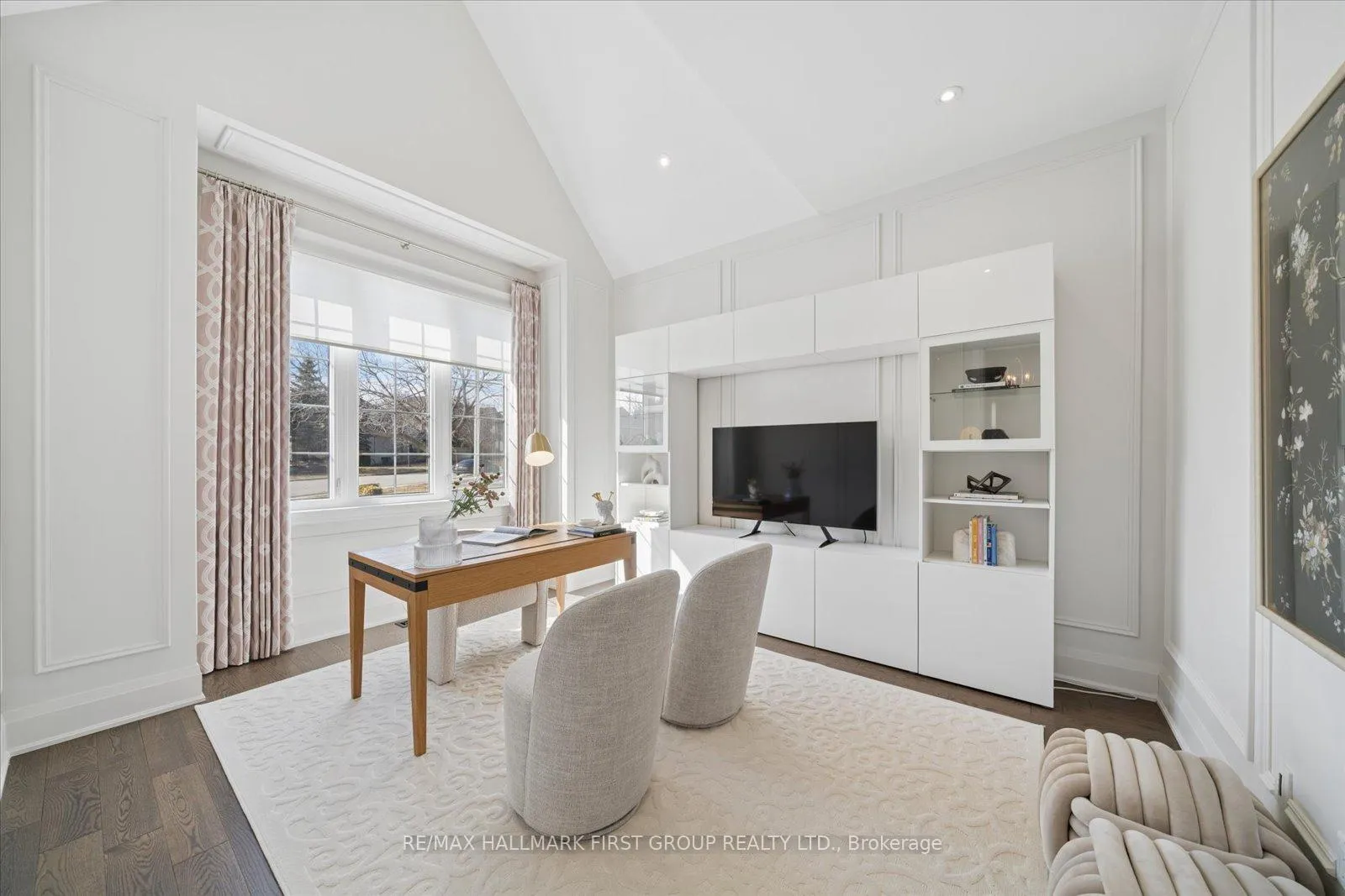 Photo 4 of 93 Colston Avenue, Whitby, Brooklin — HOMEH