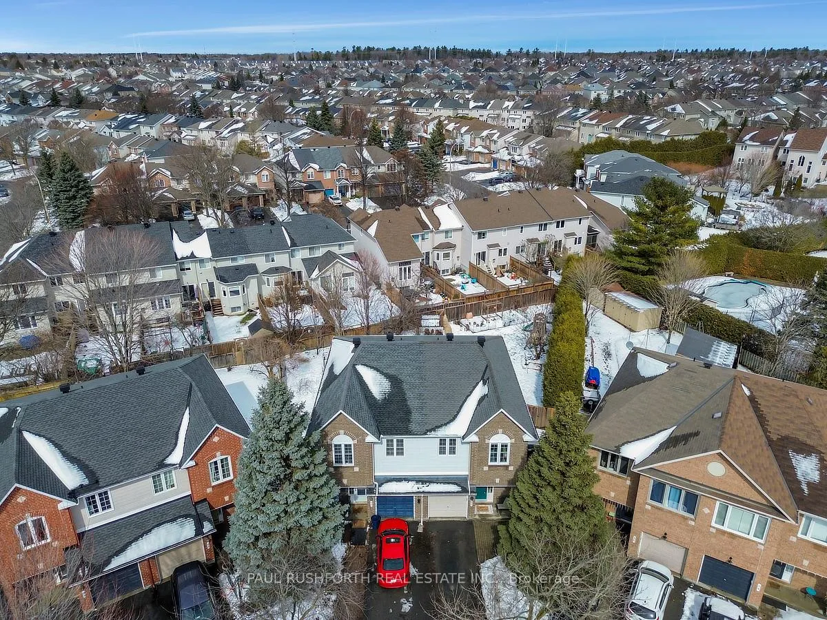 Photo 2 of 47 Deerchase Court, Ottawa, Kanata - Emerald Meadows/Trailwest — HOMEH