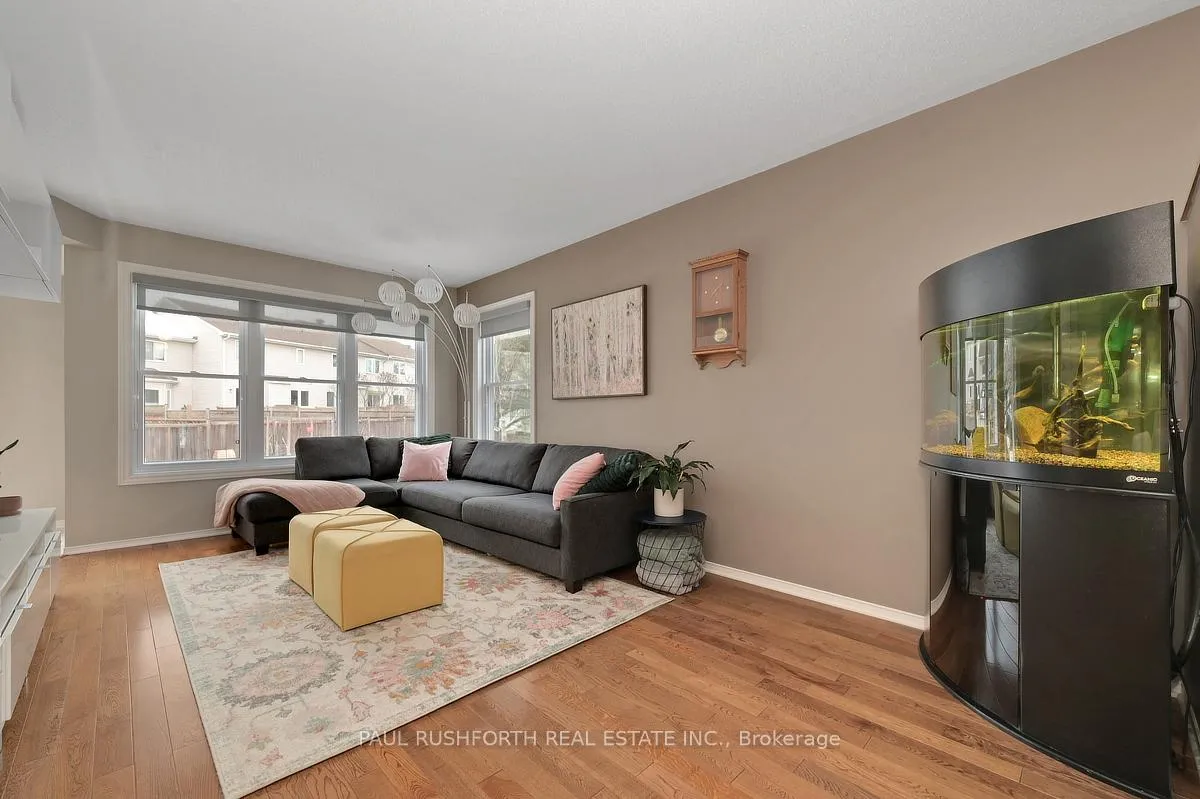 Photo 6 of 47 Deerchase Court, Ottawa, Kanata - Emerald Meadows/Trailwest — HOMEH