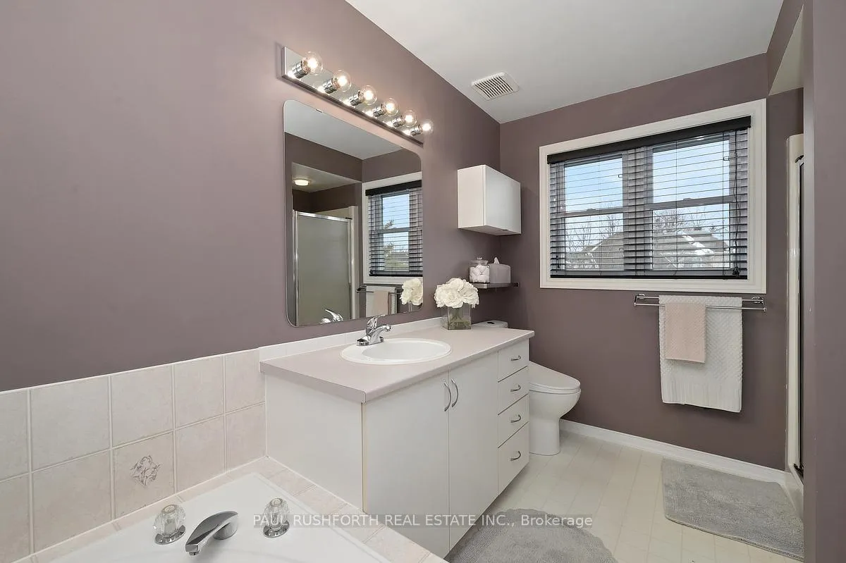 Photo 25 of 47 Deerchase Court, Ottawa, Kanata - Emerald Meadows/Trailwest — HOMEH