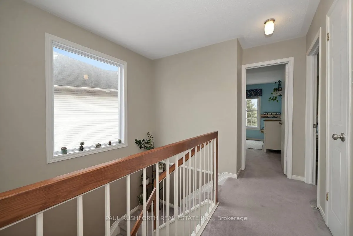 Photo 32 of 47 Deerchase Court, Ottawa, Kanata - Emerald Meadows/Trailwest — HOMEH