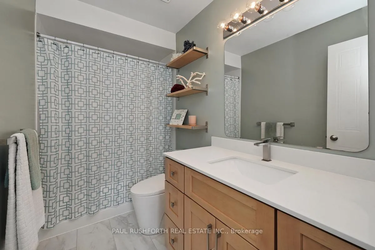 Photo 33 of 47 Deerchase Court, Ottawa, Kanata - Emerald Meadows/Trailwest — HOMEH