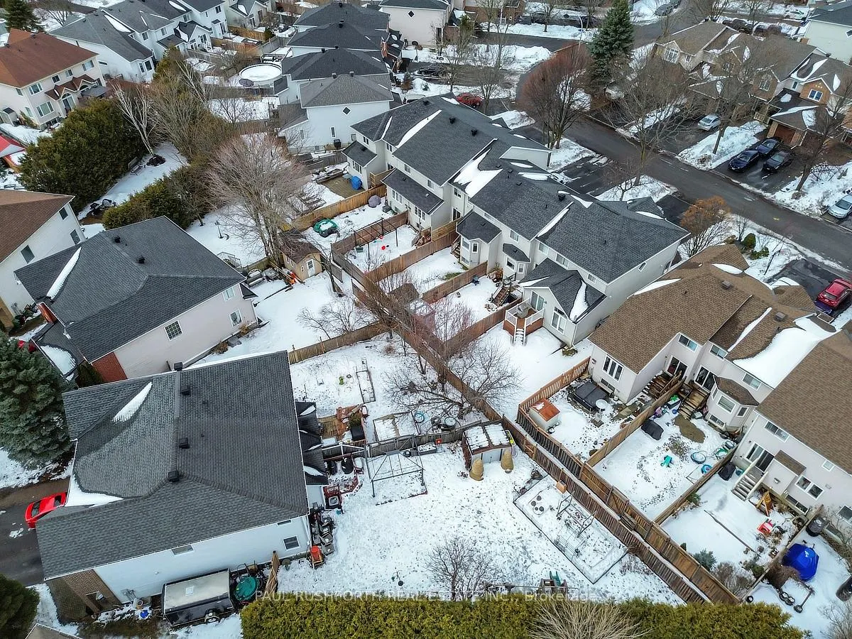 Photo 41 of 47 Deerchase Court, Ottawa, Kanata - Emerald Meadows/Trailwest — HOMEH