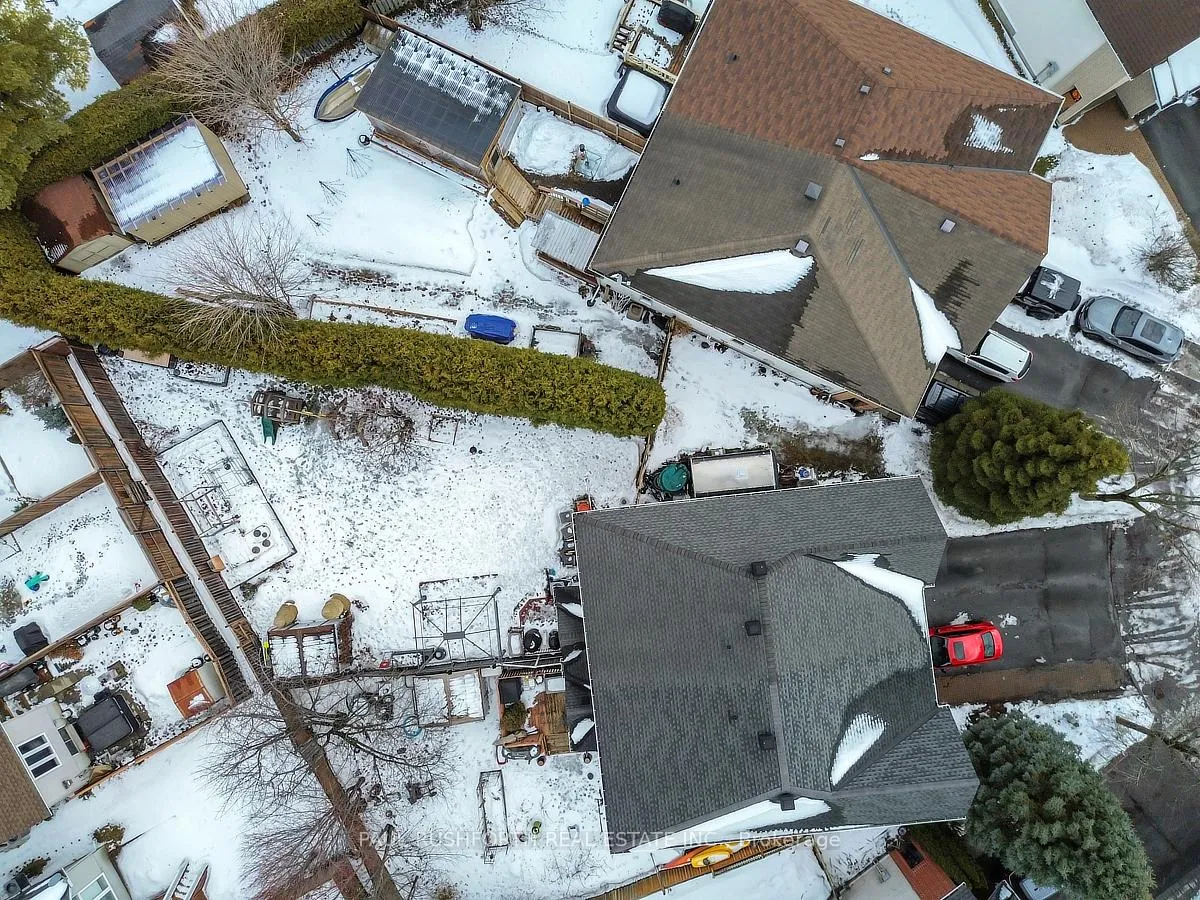 Photo 43 of 47 Deerchase Court, Ottawa, Kanata - Emerald Meadows/Trailwest — HOMEH