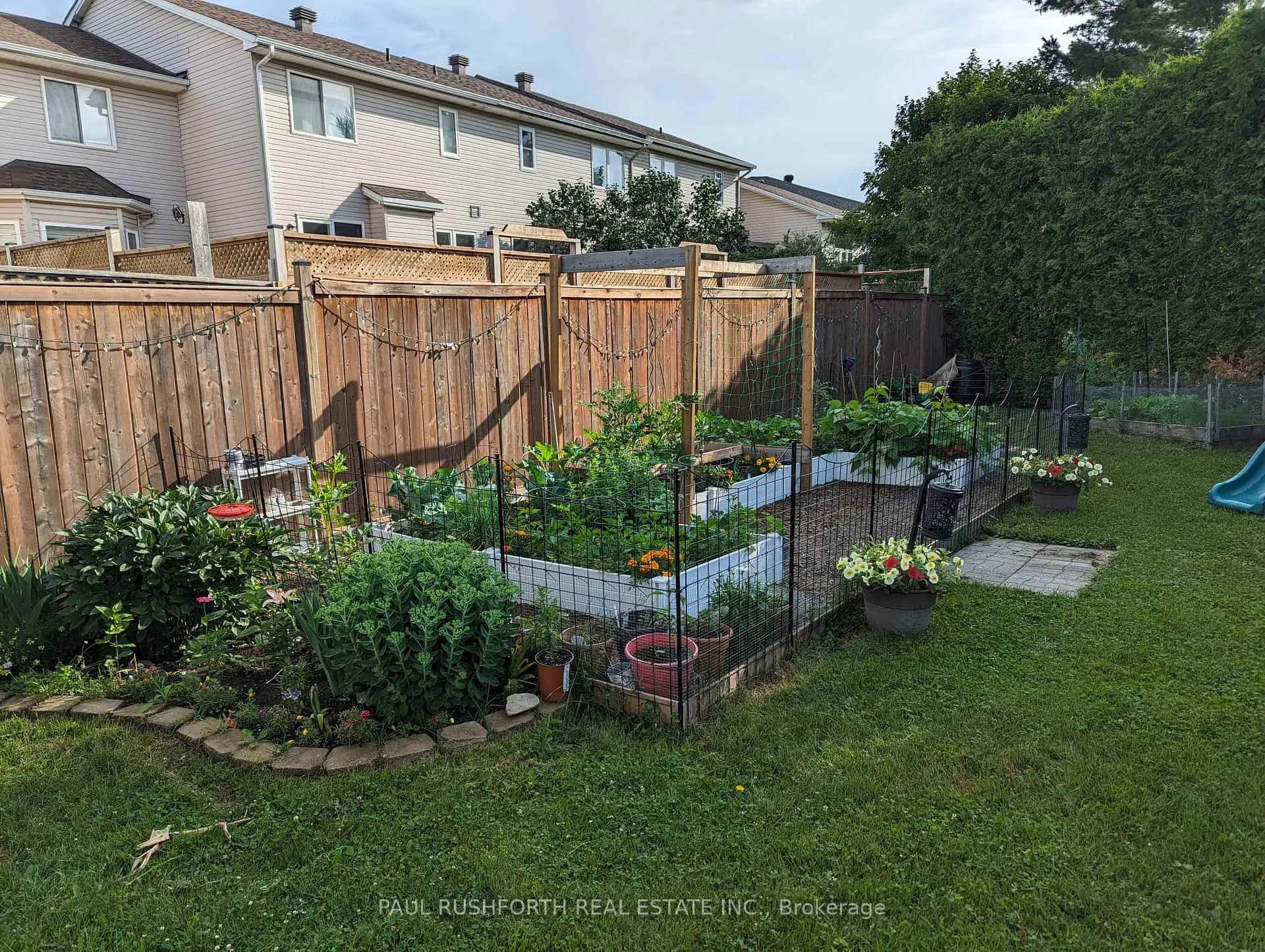 Photo 44 of 47 Deerchase Court, Ottawa, Kanata - Emerald Meadows/Trailwest — HOMEH