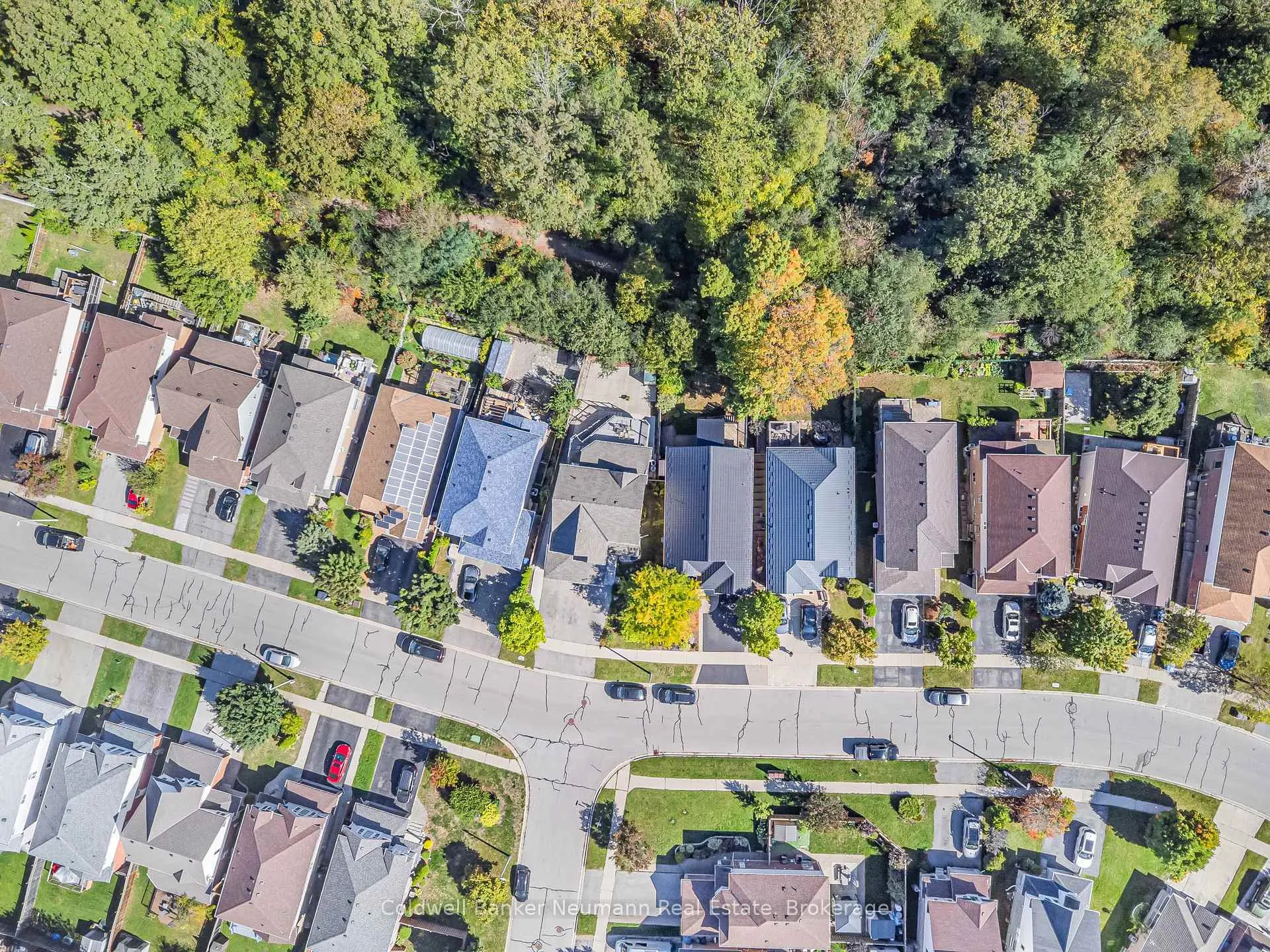 Photo 33 of 17 Milson Crescent, Guelph, Kortright Hills — HOMEH