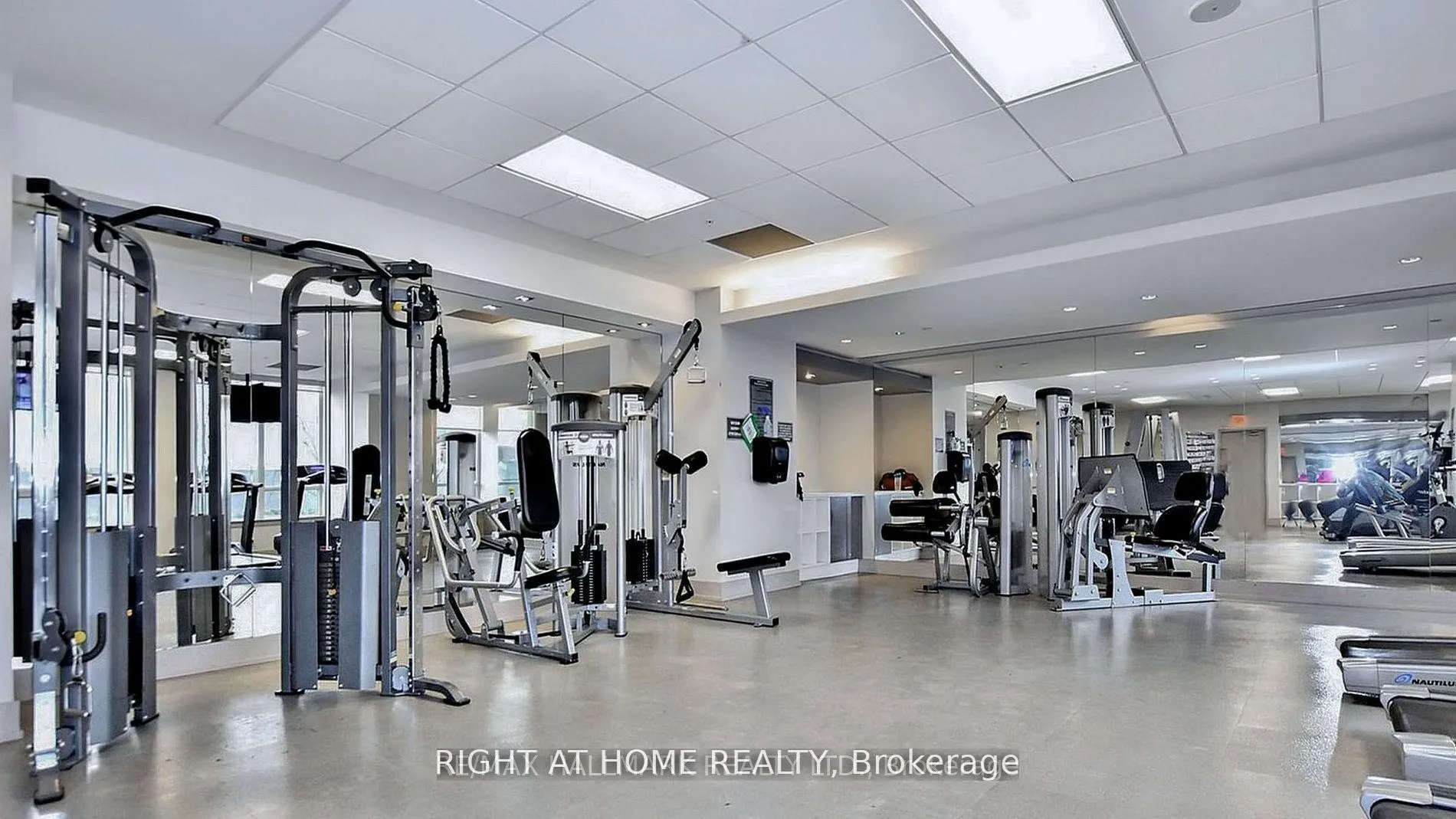 Photo 17 of Unit 1505, 7165 Yonge Street, Markham, Grandview — HOMEH