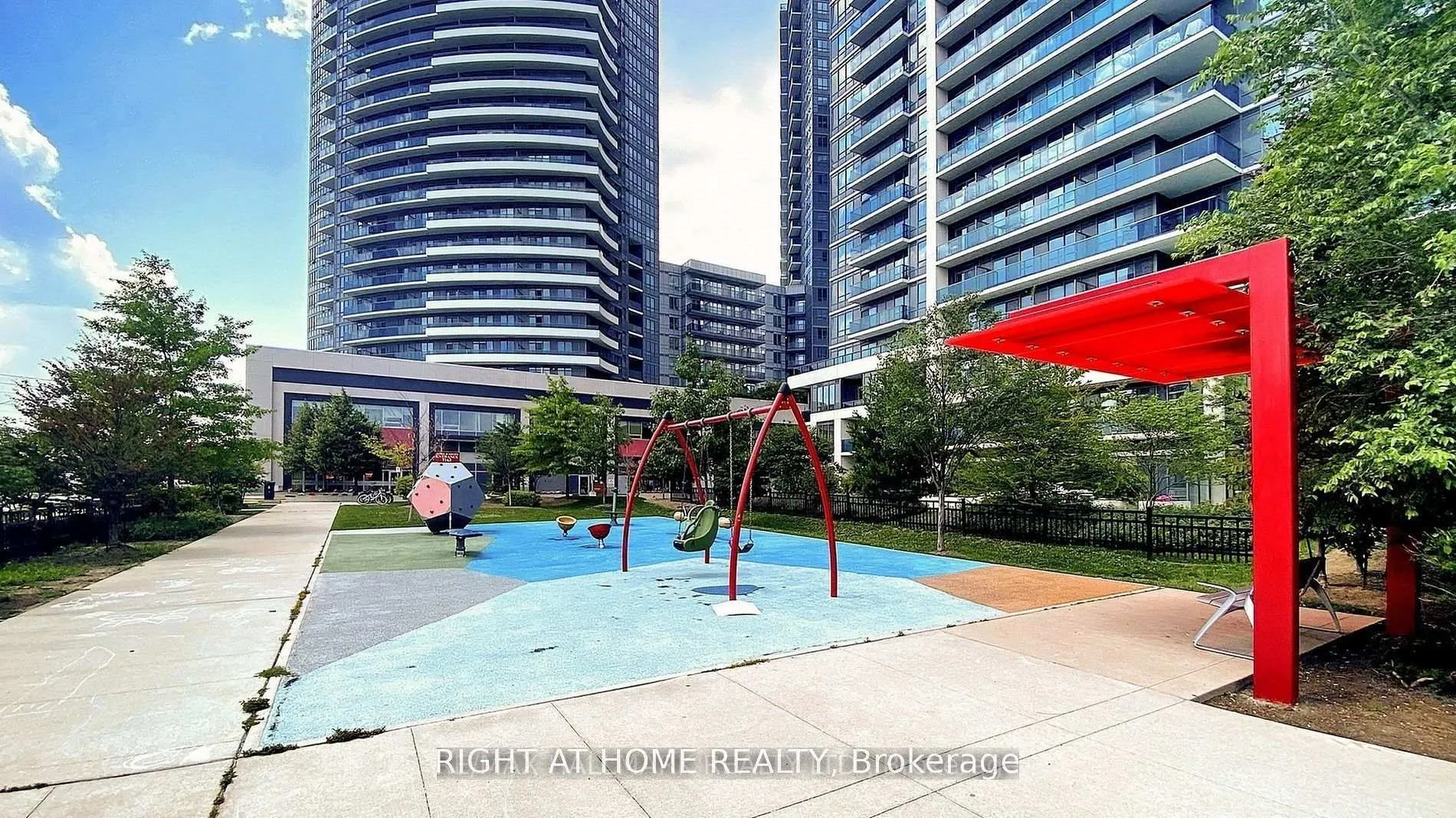 Photo 20 of Unit 1505, 7165 Yonge Street, Markham, Grandview — HOMEH