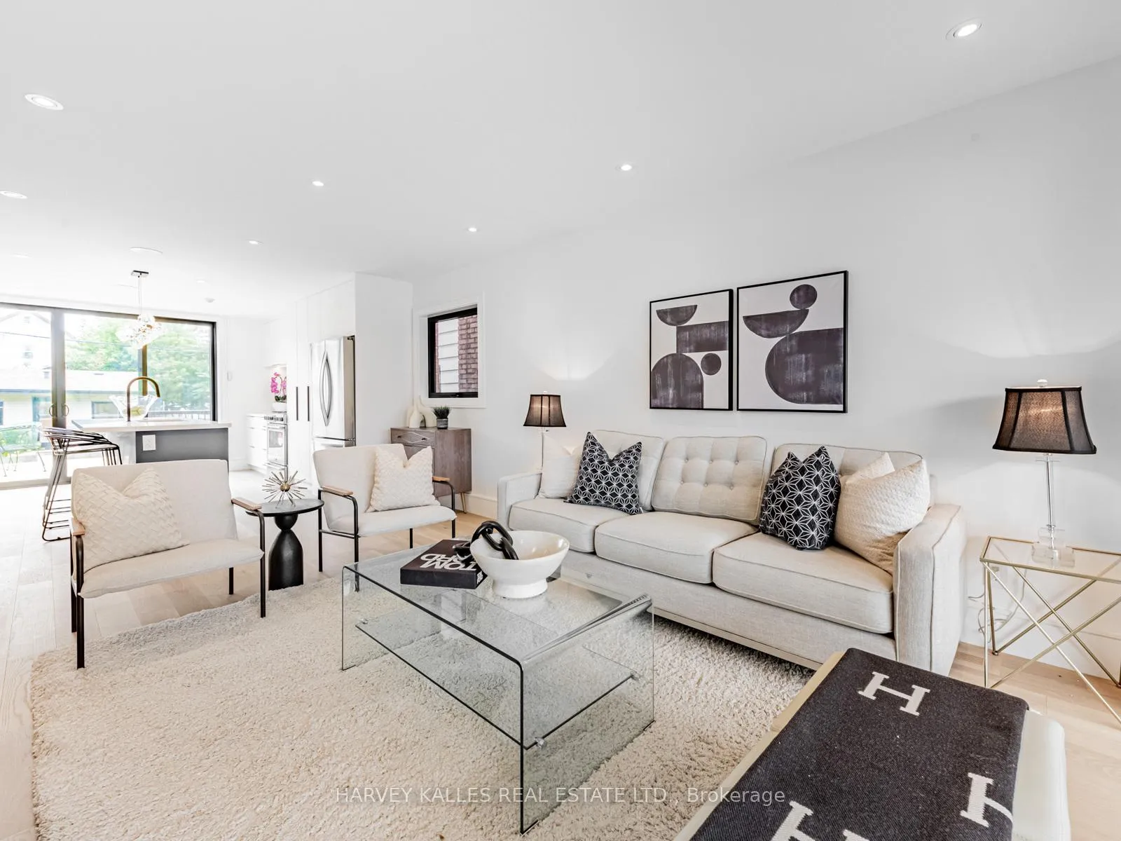Photo 11 of 379 Winona Drive, Toronto, Oakwood Village — HOMEH
