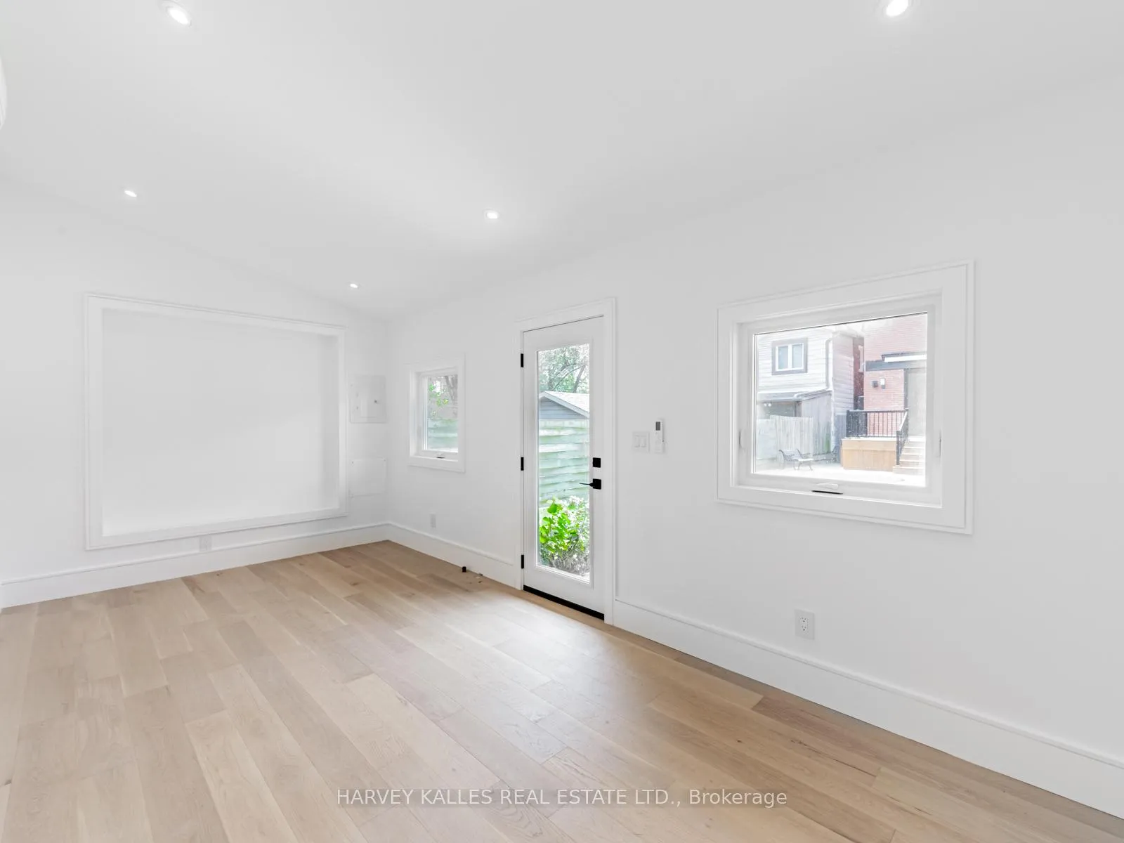 Photo 22 of 379 Winona Drive, Toronto, Oakwood Village — HOMEH