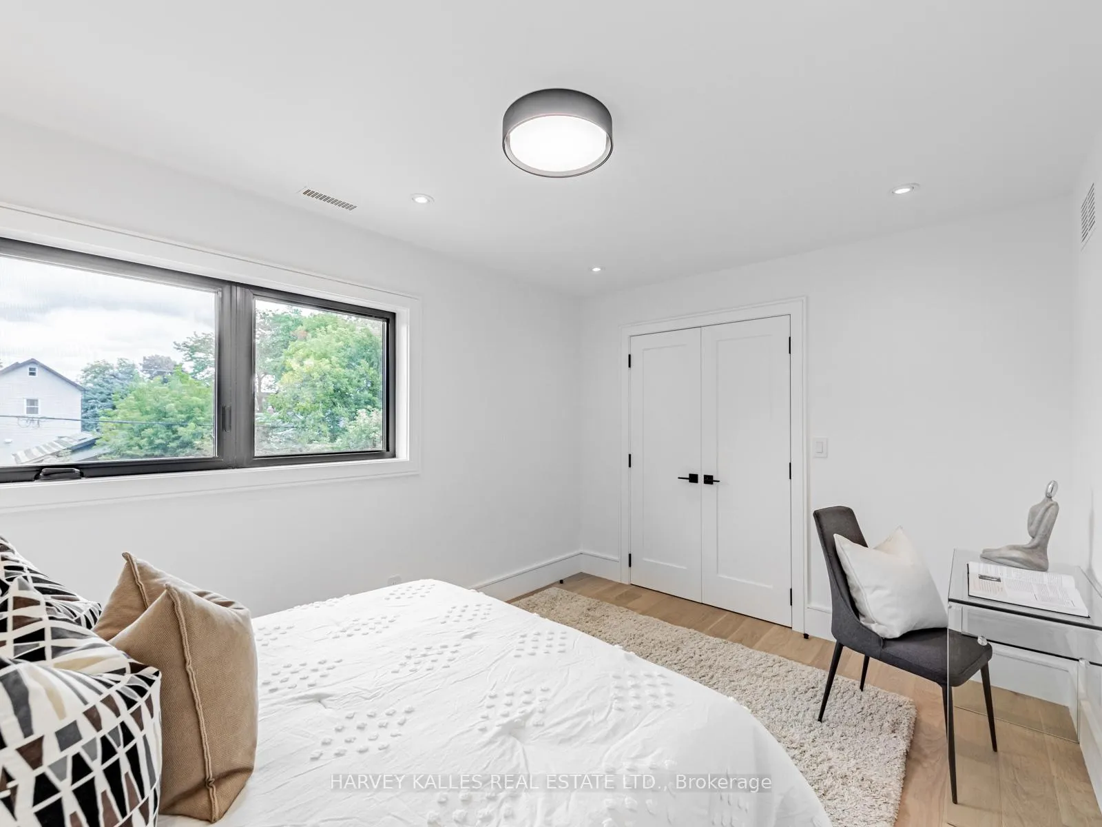 Photo 34 of 379 Winona Drive, Toronto, Oakwood Village — HOMEH