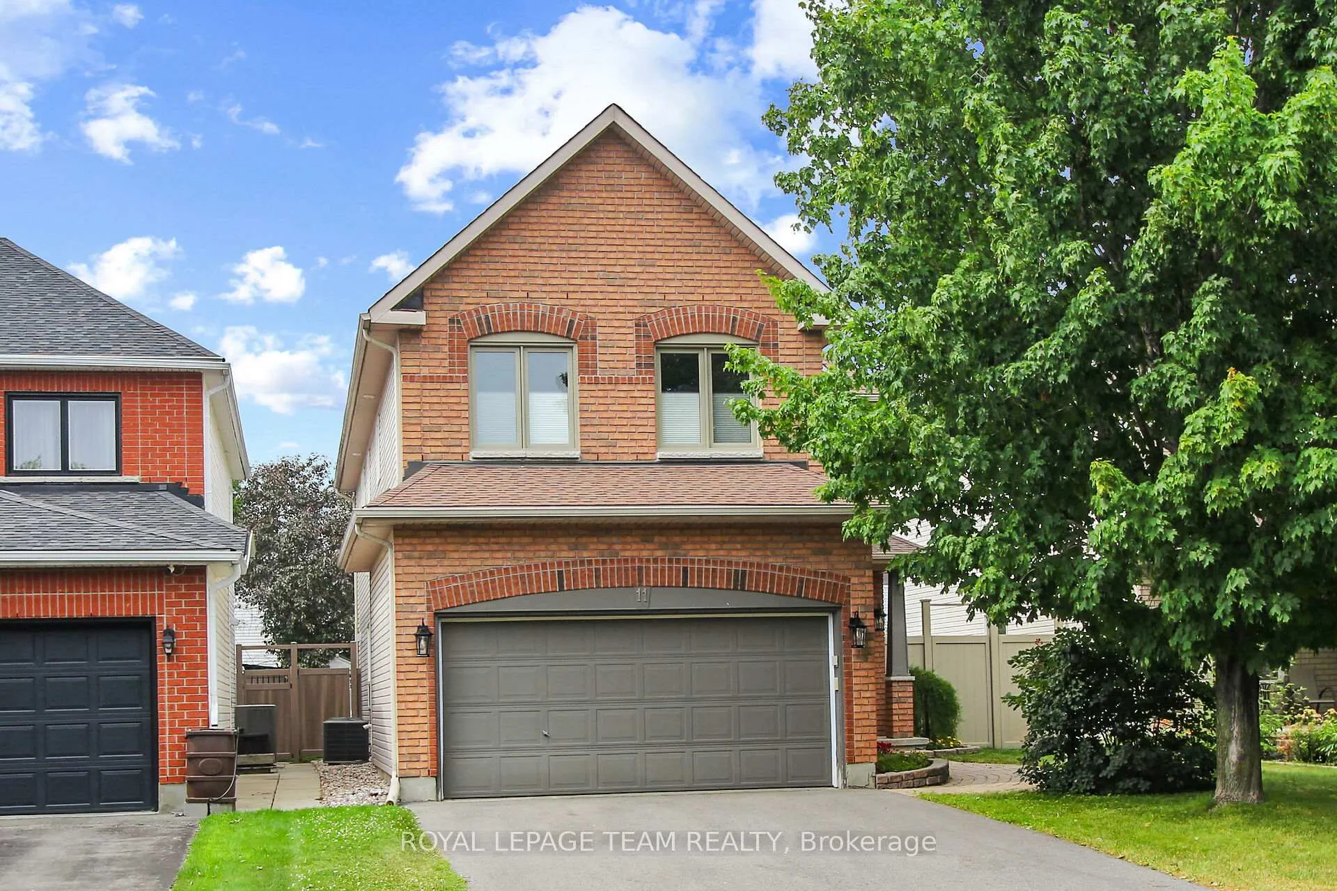 Photo 2 of 11 Vermont Avenue, Ottawa, Barrhaven East — HOMEH