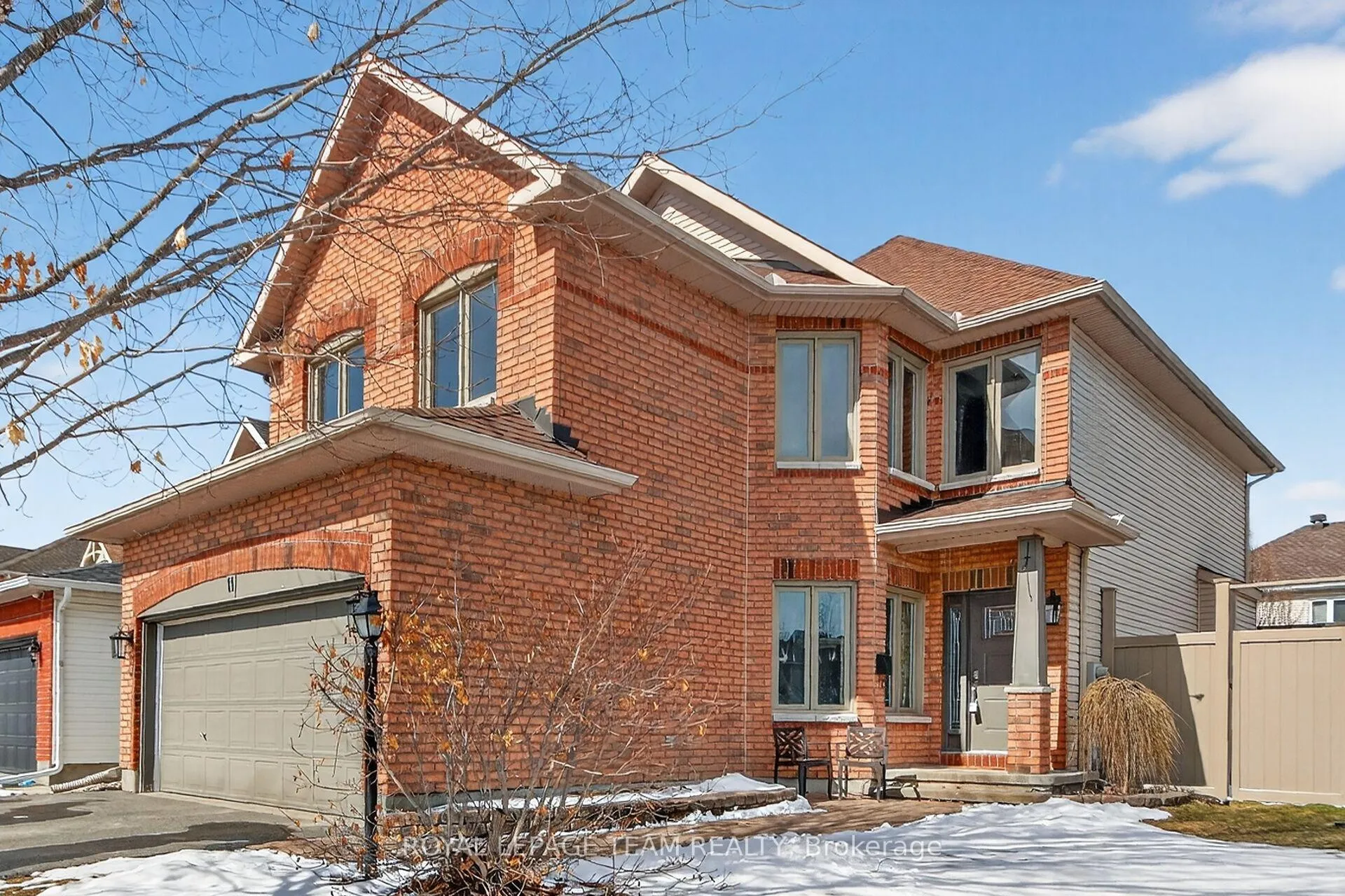 Photo 3 of 11 Vermont Avenue, Ottawa, Barrhaven East — HOMEH