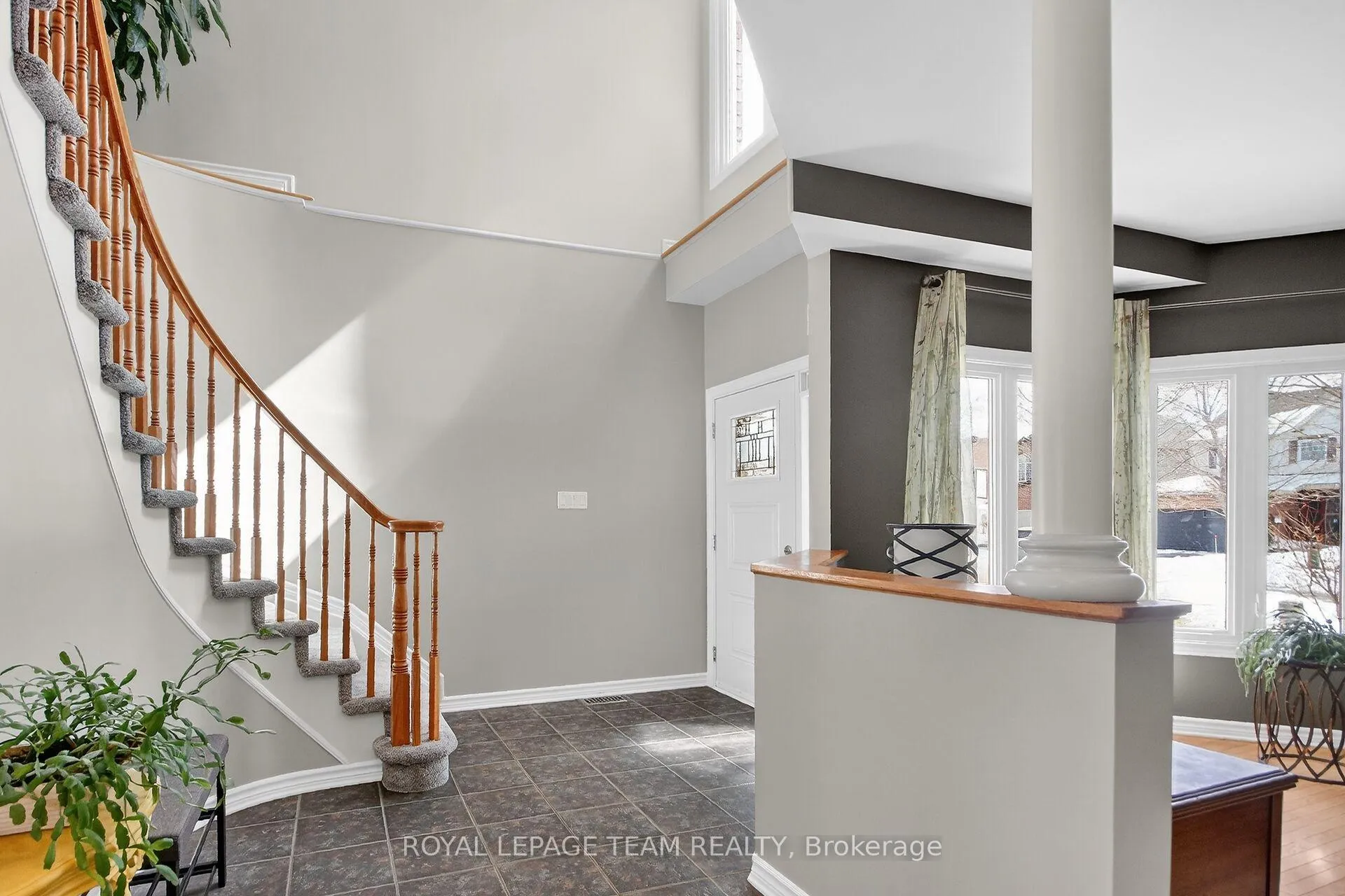 Photo 7 of 11 Vermont Avenue, Ottawa, Barrhaven East — HOMEH