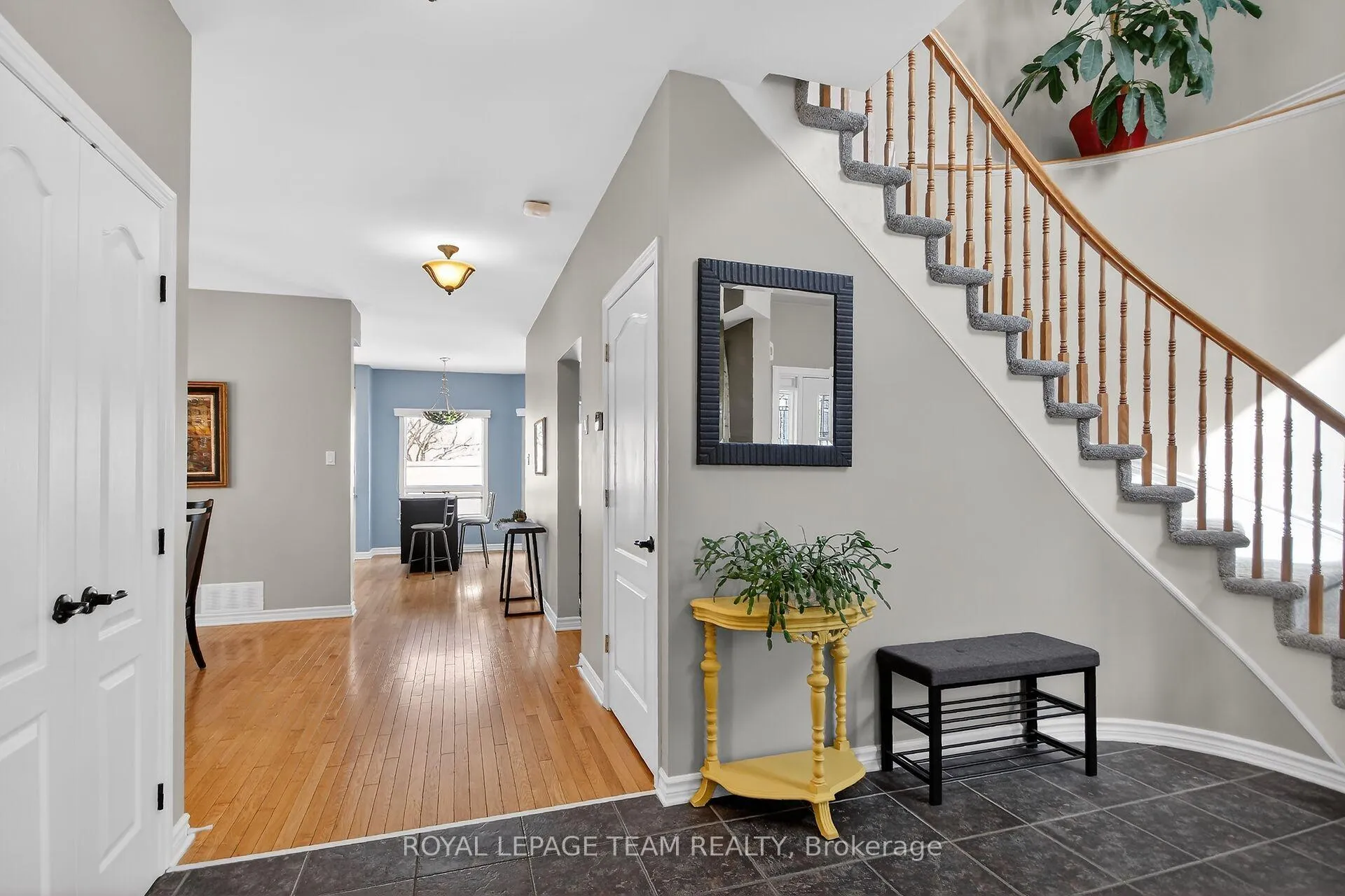 Photo 12 of 11 Vermont Avenue, Ottawa, Barrhaven East — HOMEH