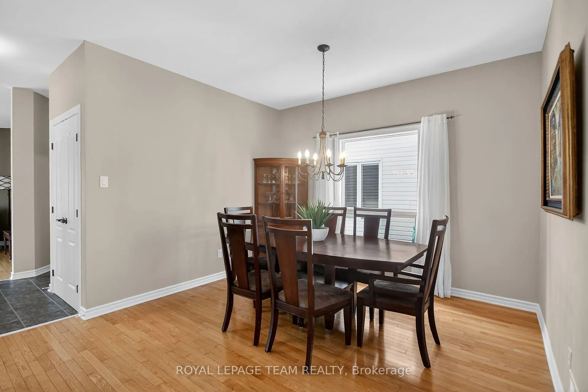 Photo 13 of 11 Vermont Avenue, Ottawa, Barrhaven East — HOMEH
