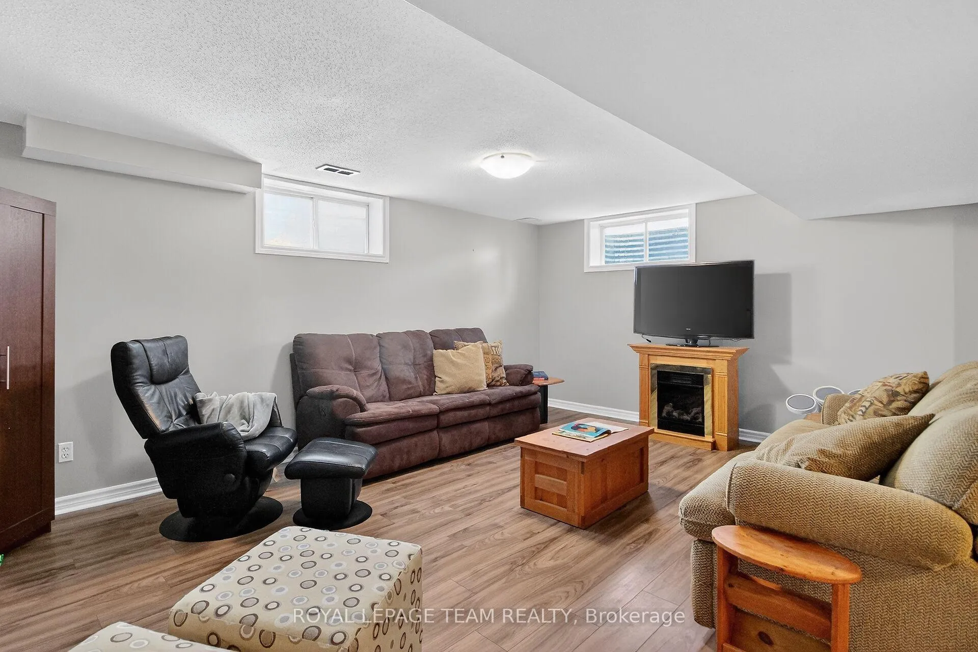 Photo 40 of 11 Vermont Avenue, Ottawa, Barrhaven East — HOMEH
