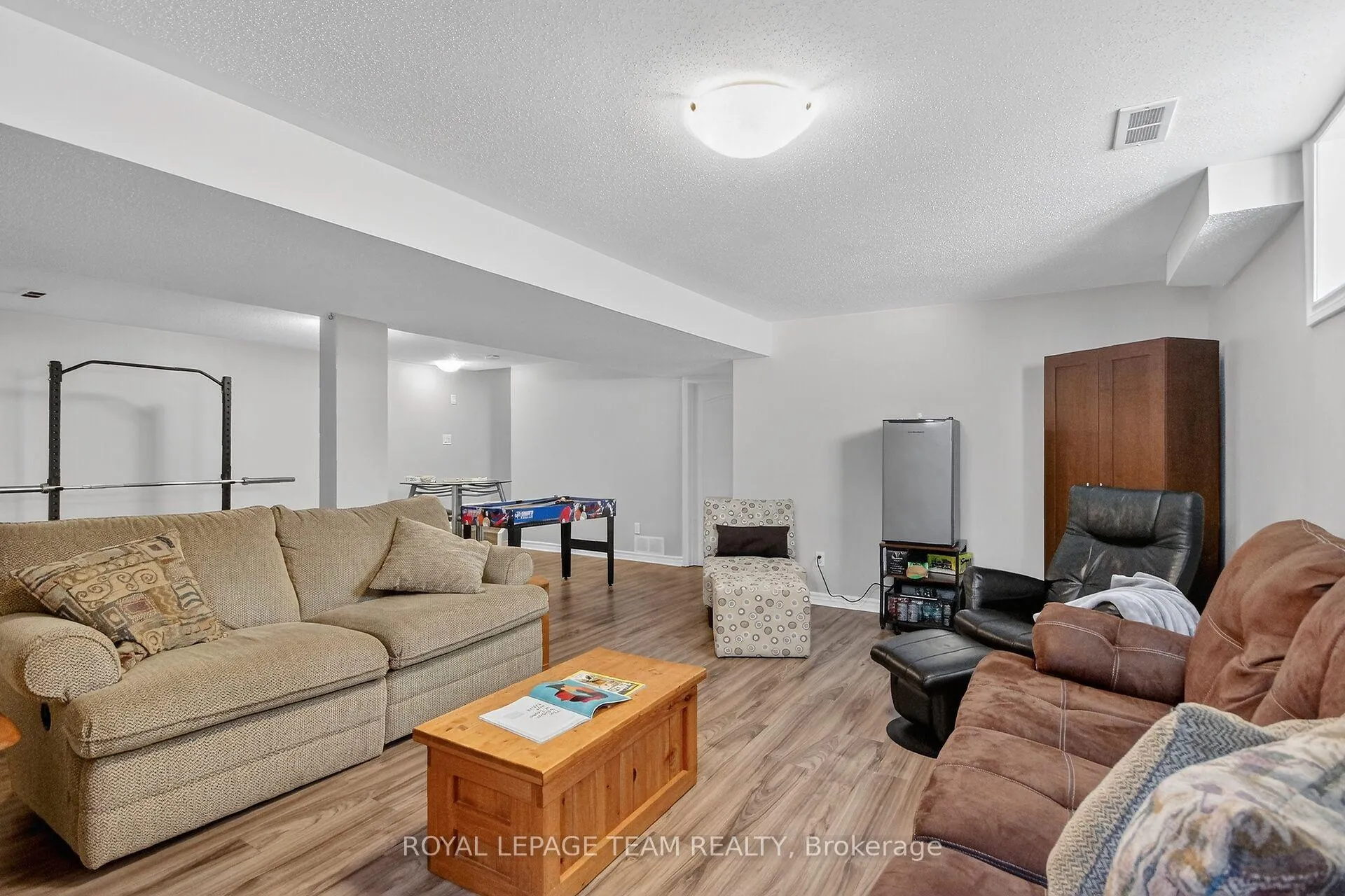 Photo 41 of 11 Vermont Avenue, Ottawa, Barrhaven East — HOMEH