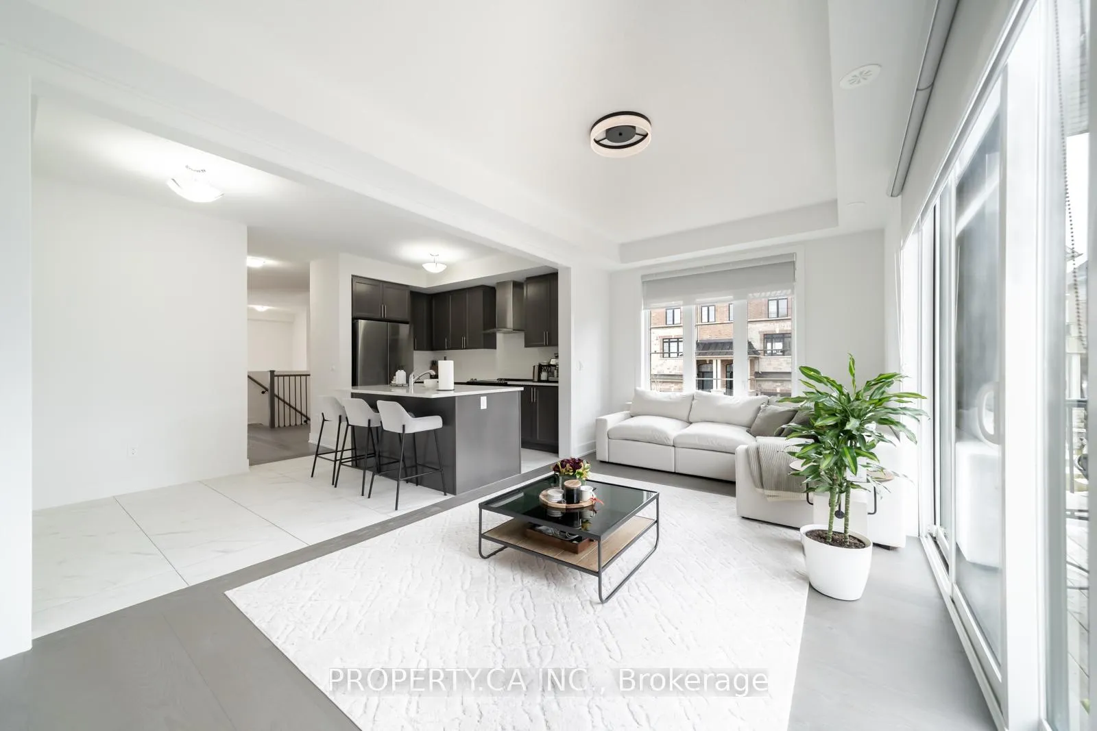 Photo 7 of 21 Gillivary Drive, Whitby, Rural Whitby — HOMEH