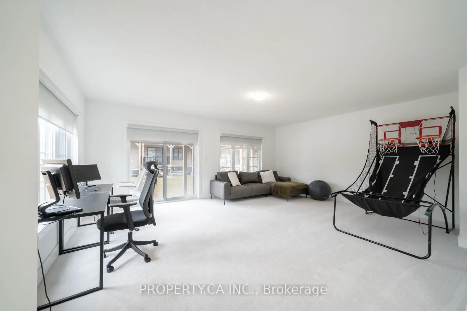 Photo 25 of 21 Gillivary Drive, Whitby, Rural Whitby — HOMEH
