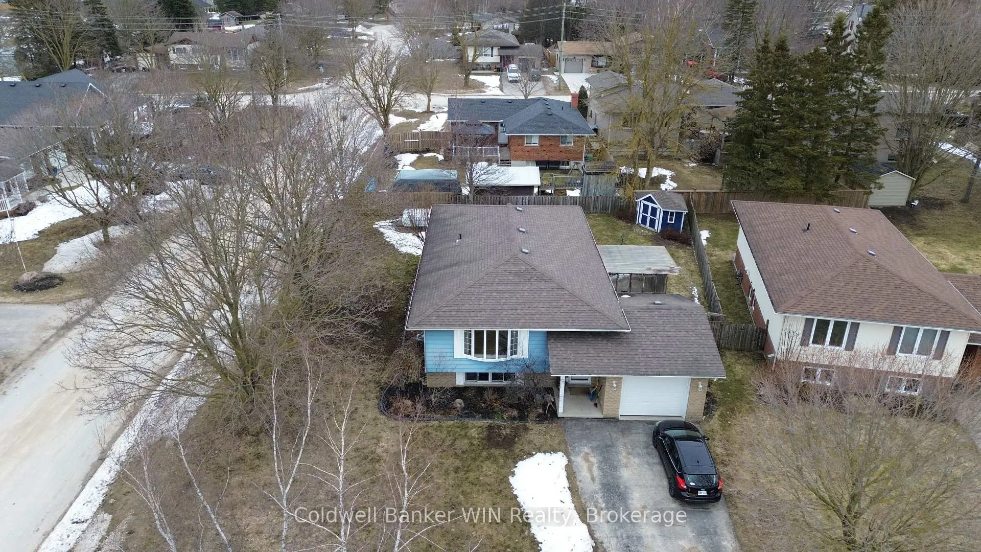 Photo 2 of 294 Forest Glen Drive, Wellington North, Mount Forest — HOMEH