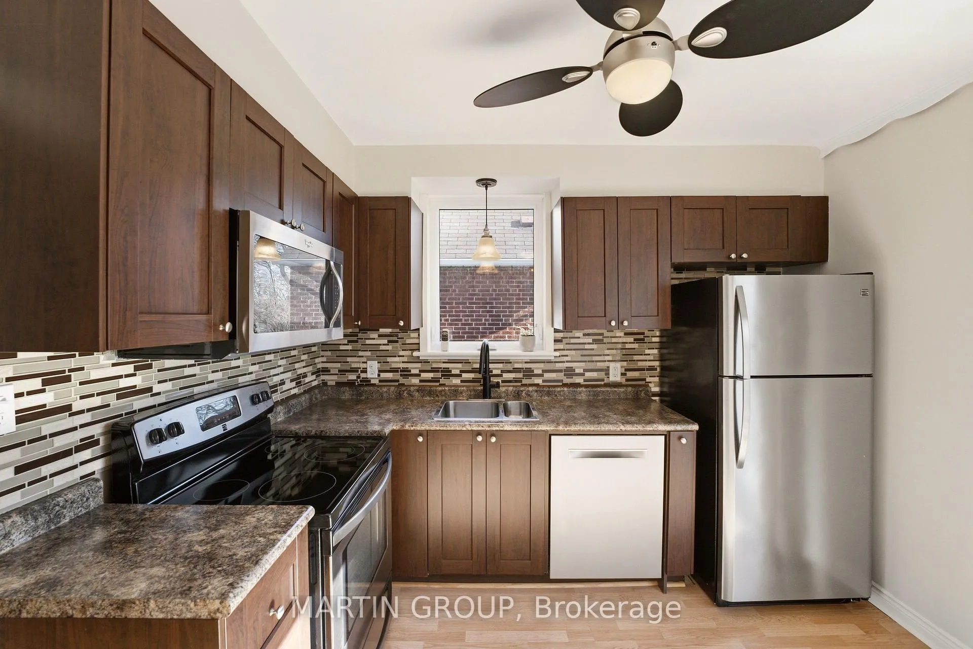 Photo 11 of 151 Rodgers Road, Hamilton, Bartonville — HOMEH