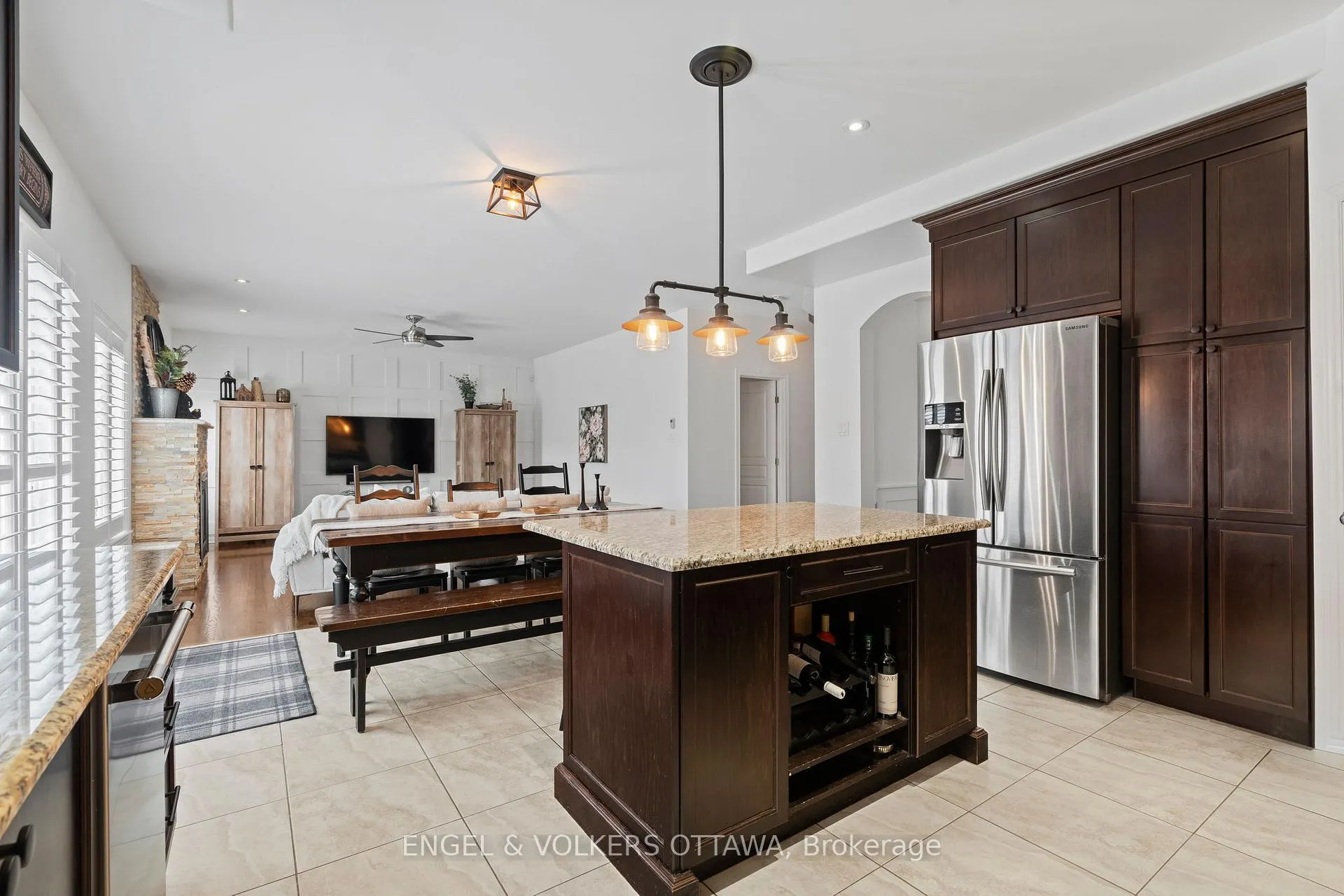 Photo 10 of 407 Landswood Way, Ottawa, Stittsville (South) — HOMEH