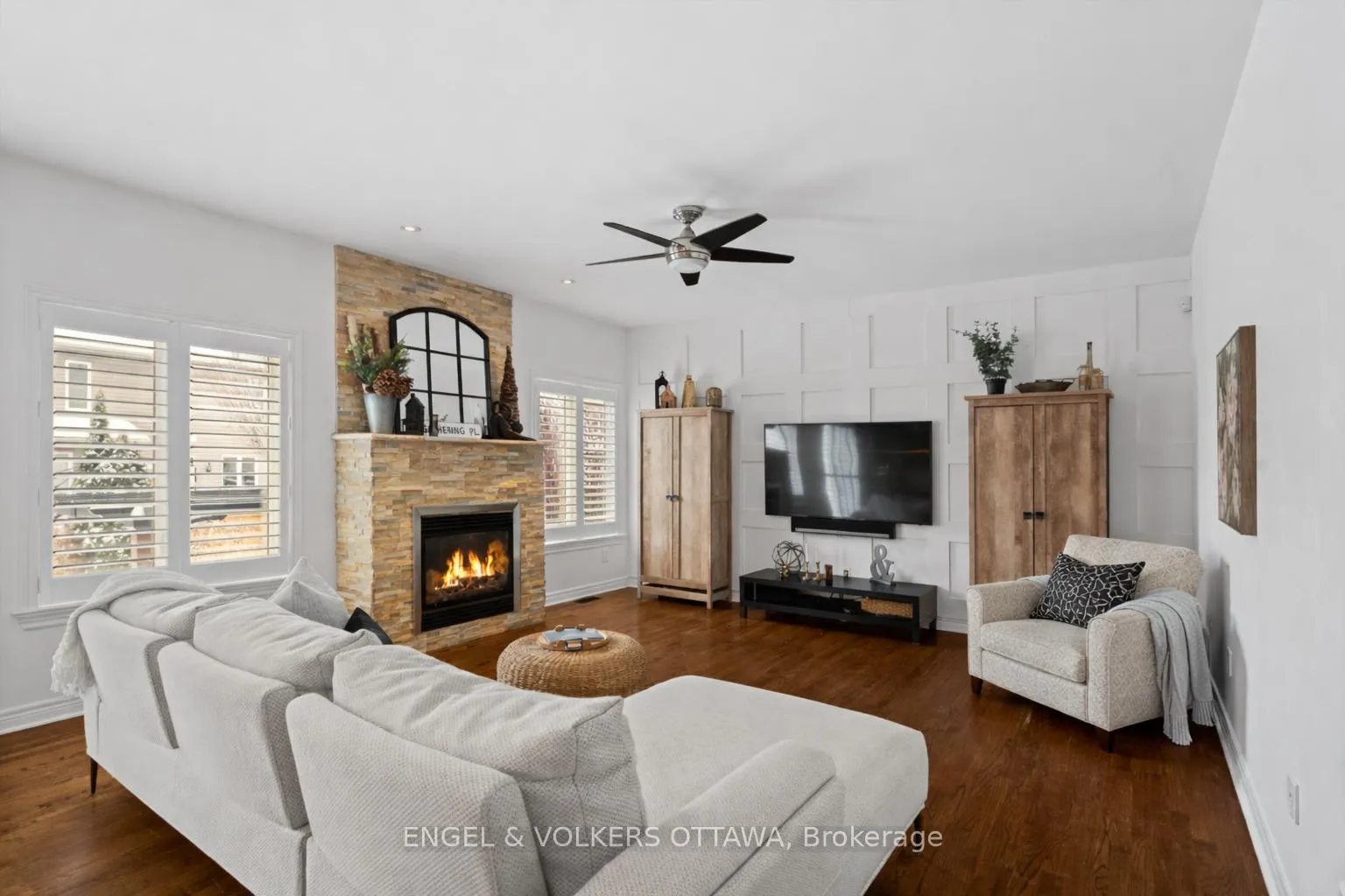 Photo 11 of 407 Landswood Way, Ottawa, Stittsville (South) — HOMEH