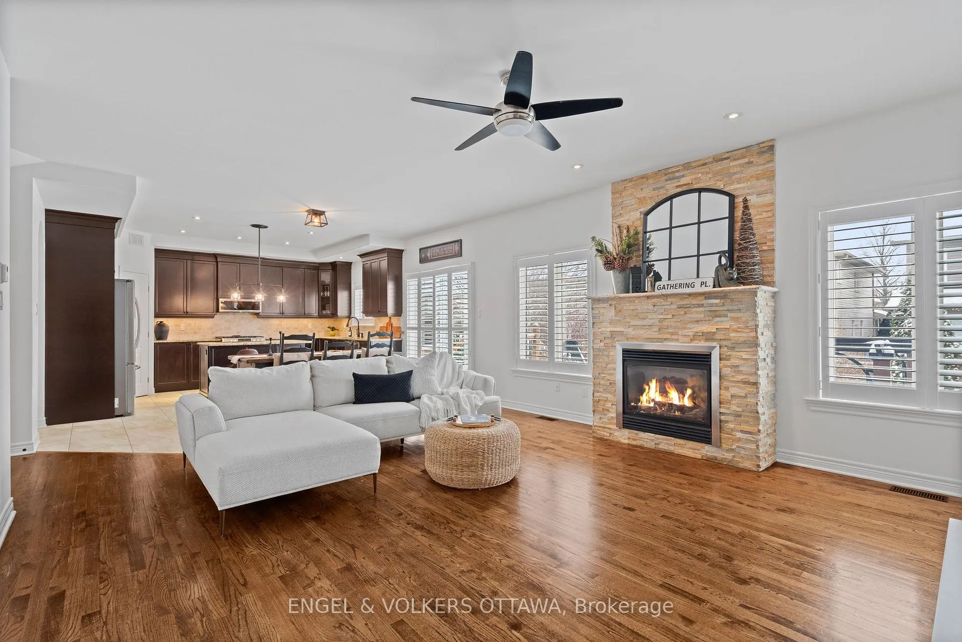 Photo 13 of 407 Landswood Way, Ottawa, Stittsville (South) — HOMEH