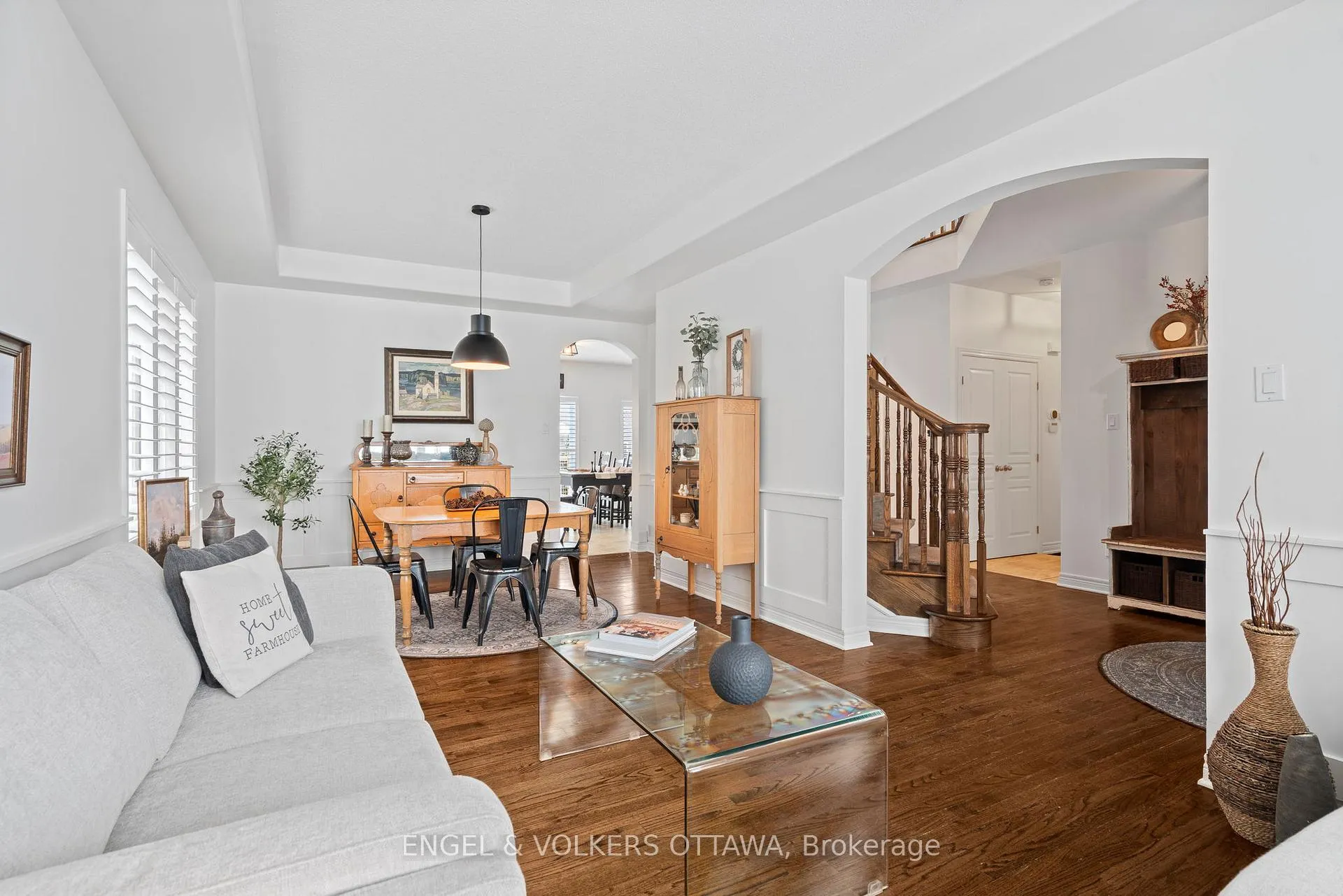 Photo 15 of 407 Landswood Way, Ottawa, Stittsville (South) — HOMEH