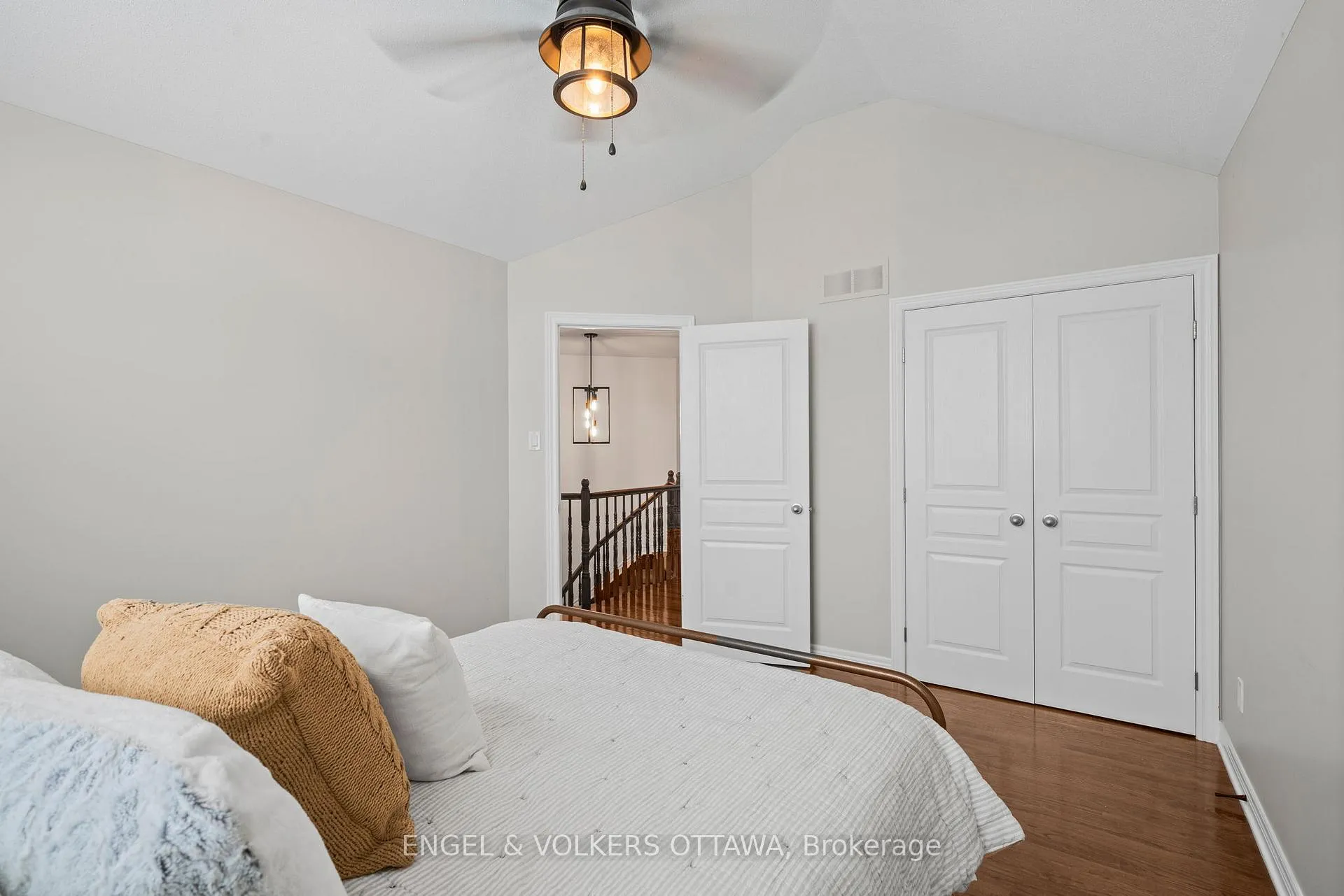 Photo 31 of 407 Landswood Way, Ottawa, Stittsville (South) — HOMEH
