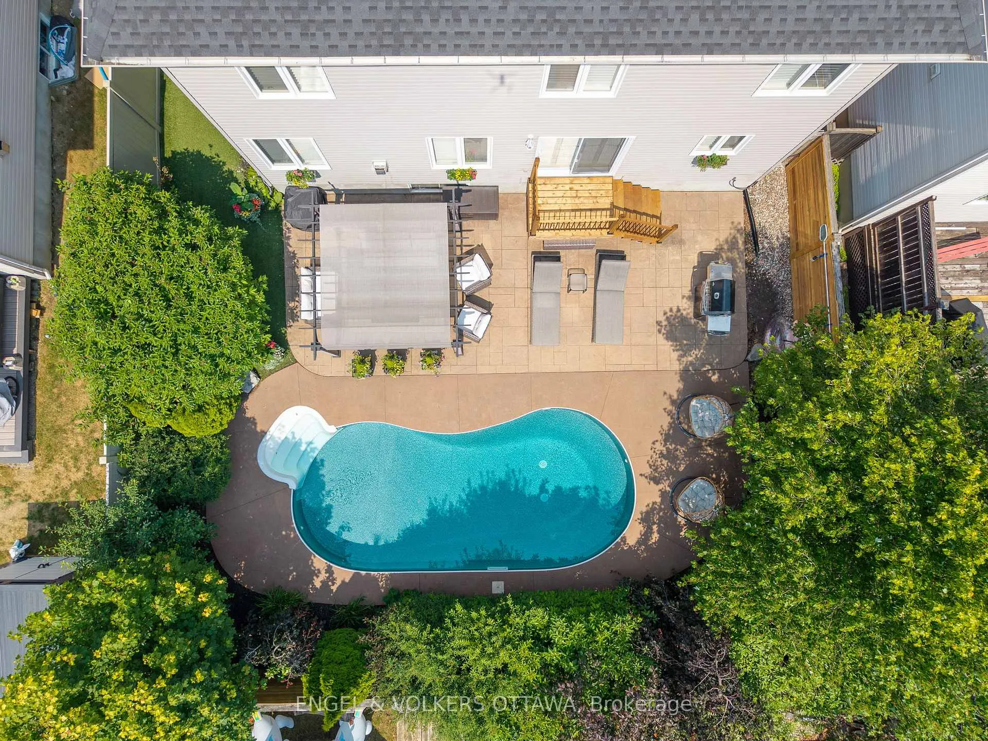 Photo 43 of 407 Landswood Way, Ottawa, Stittsville (South) — HOMEH