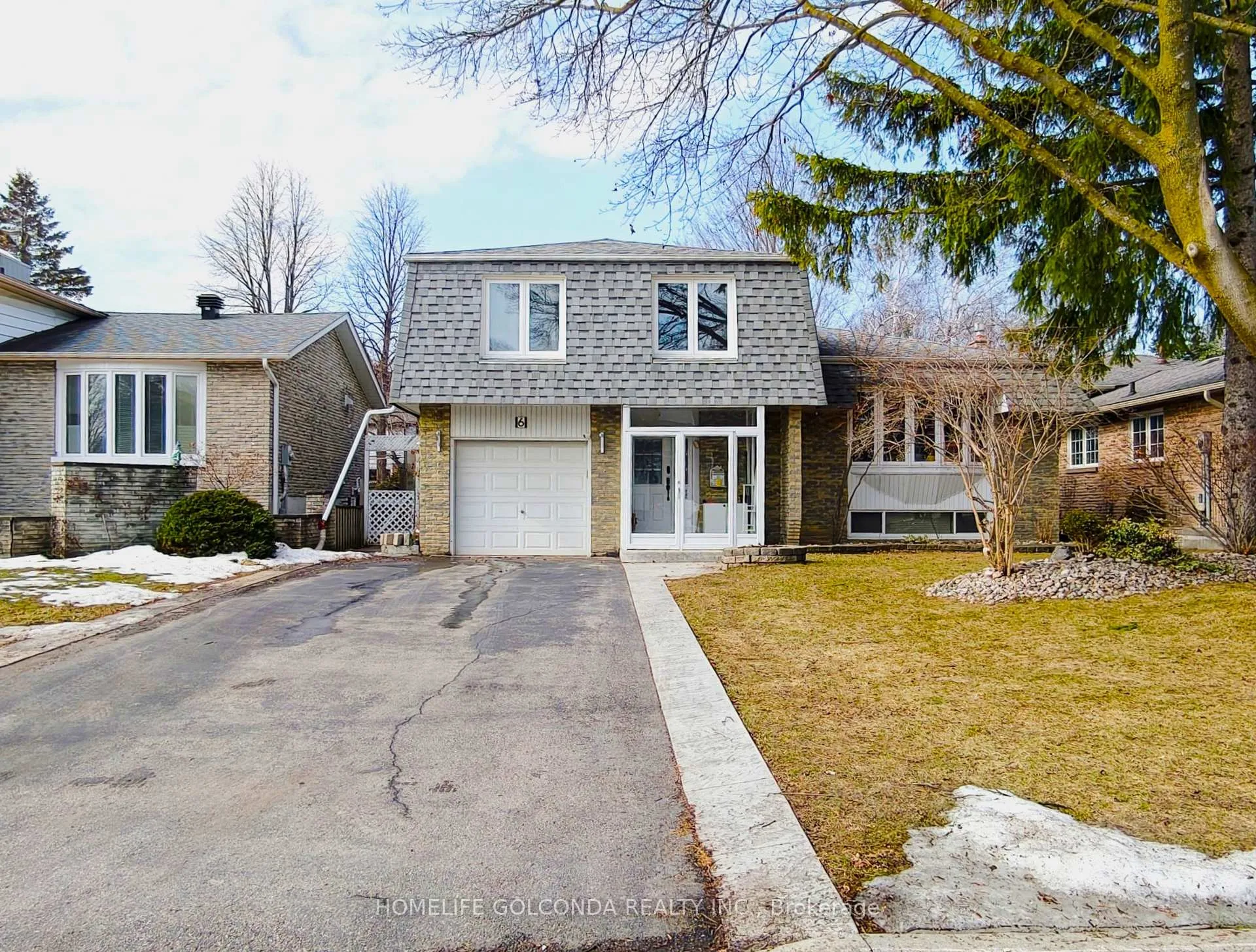Photo 1 of 6 Summerfeldt Crescent, Markham, Unionville — HOMEH