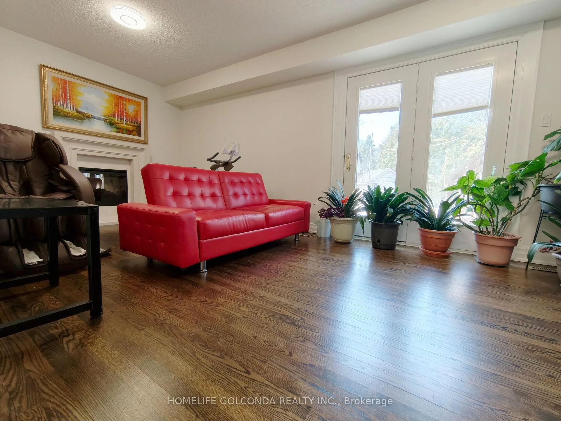 Photo 5 of 6 Summerfeldt Crescent, Markham, Unionville — HOMEH