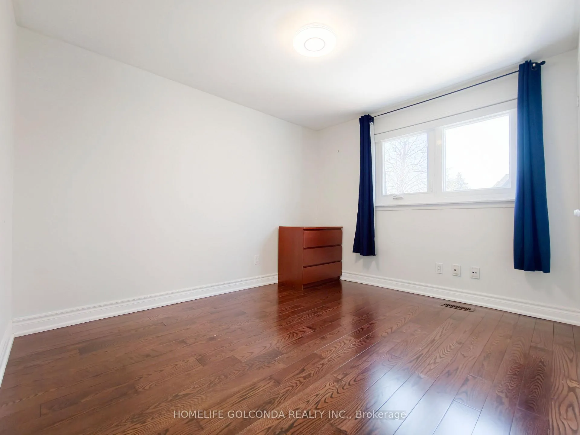 Photo 15 of 6 Summerfeldt Crescent, Markham, Unionville — HOMEH