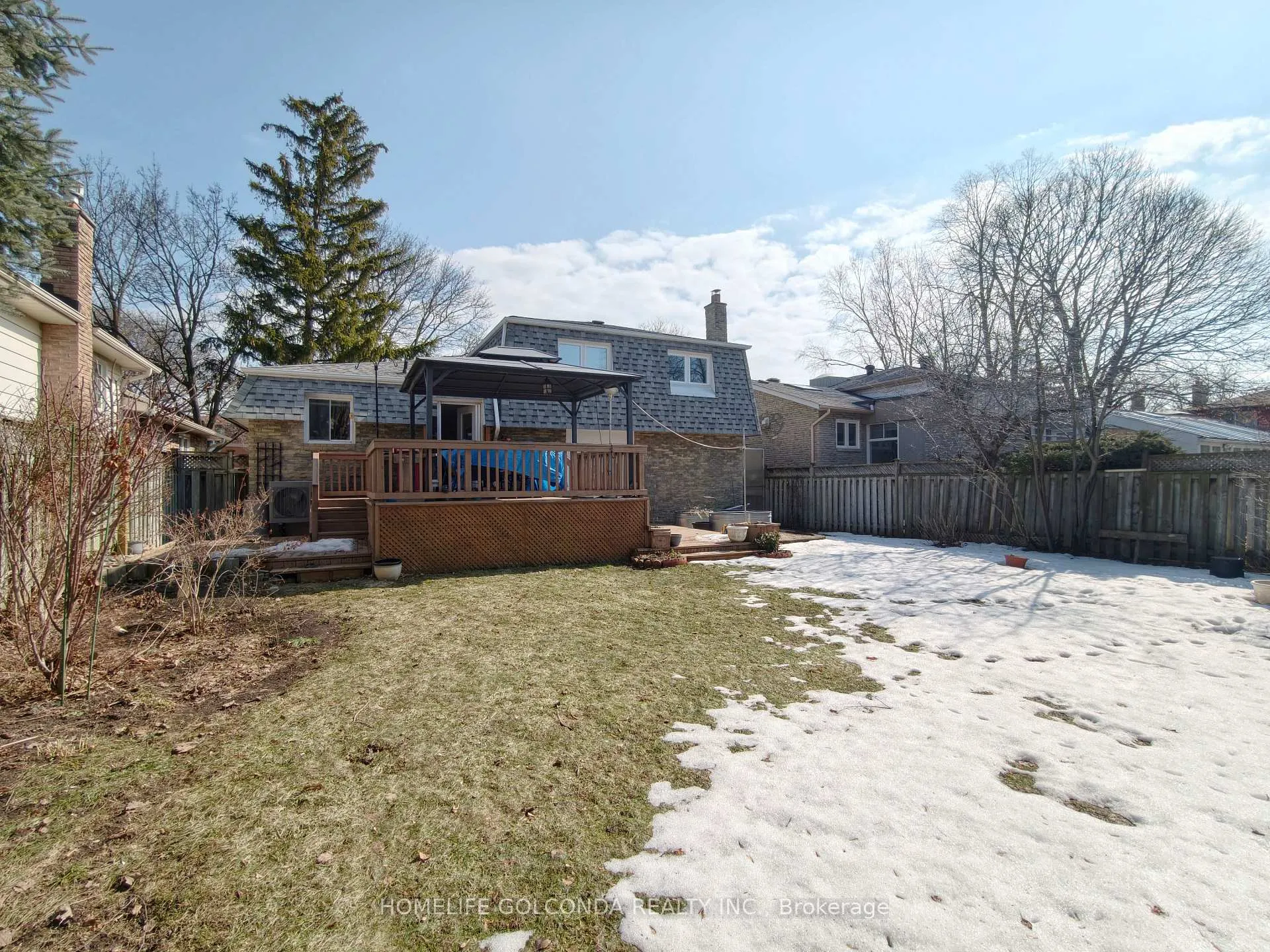 Photo 22 of 6 Summerfeldt Crescent, Markham, Unionville — HOMEH