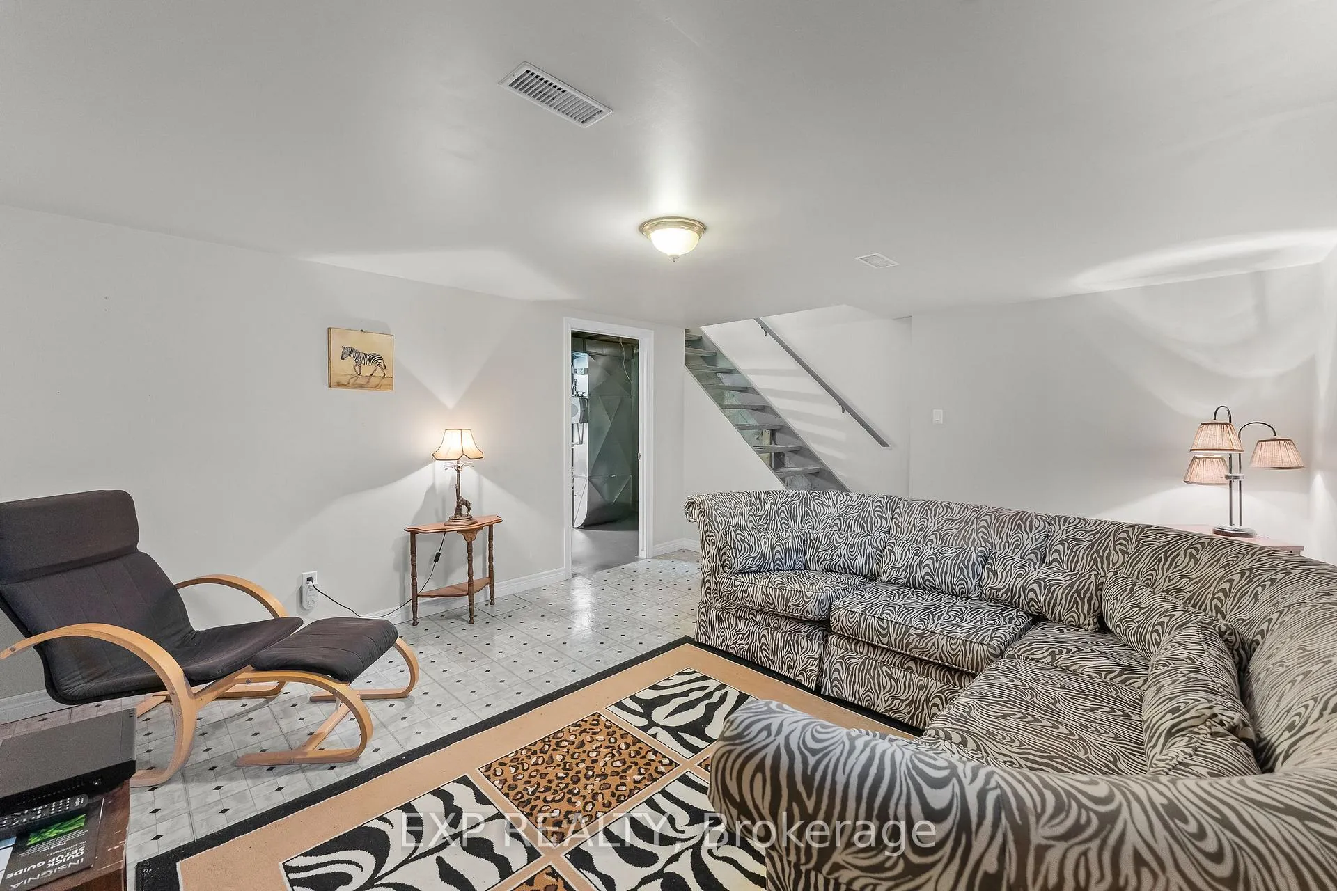 Photo 24 of Unit 19, 4215 Meadowvale Drive, Niagara Falls, Morrison — HOMEH