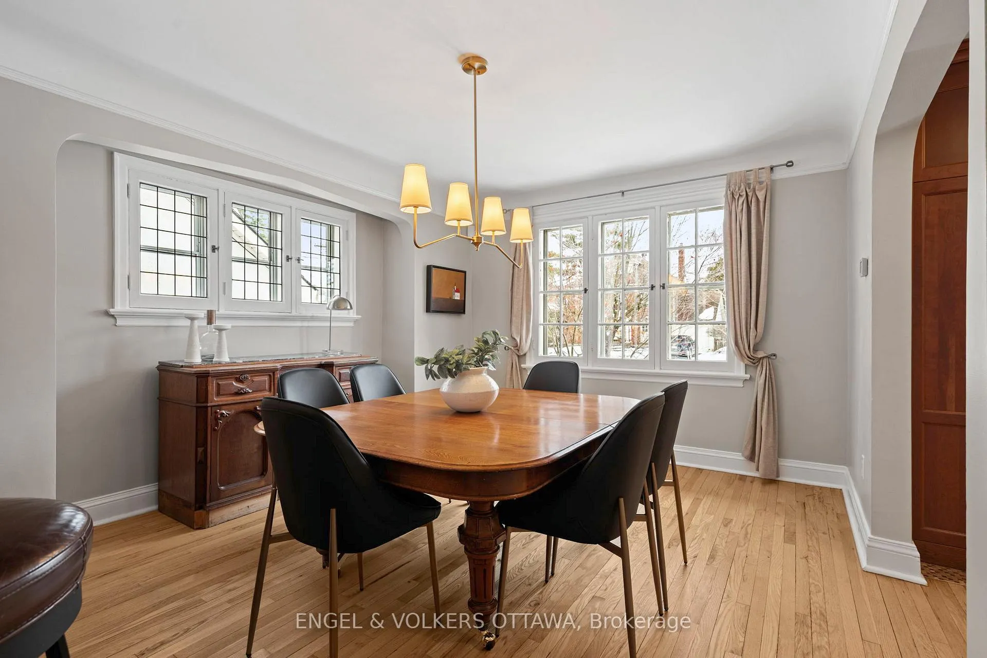 Photo 10 of 96 Helena Street, Ottawa, Ottawa West — HOMEH