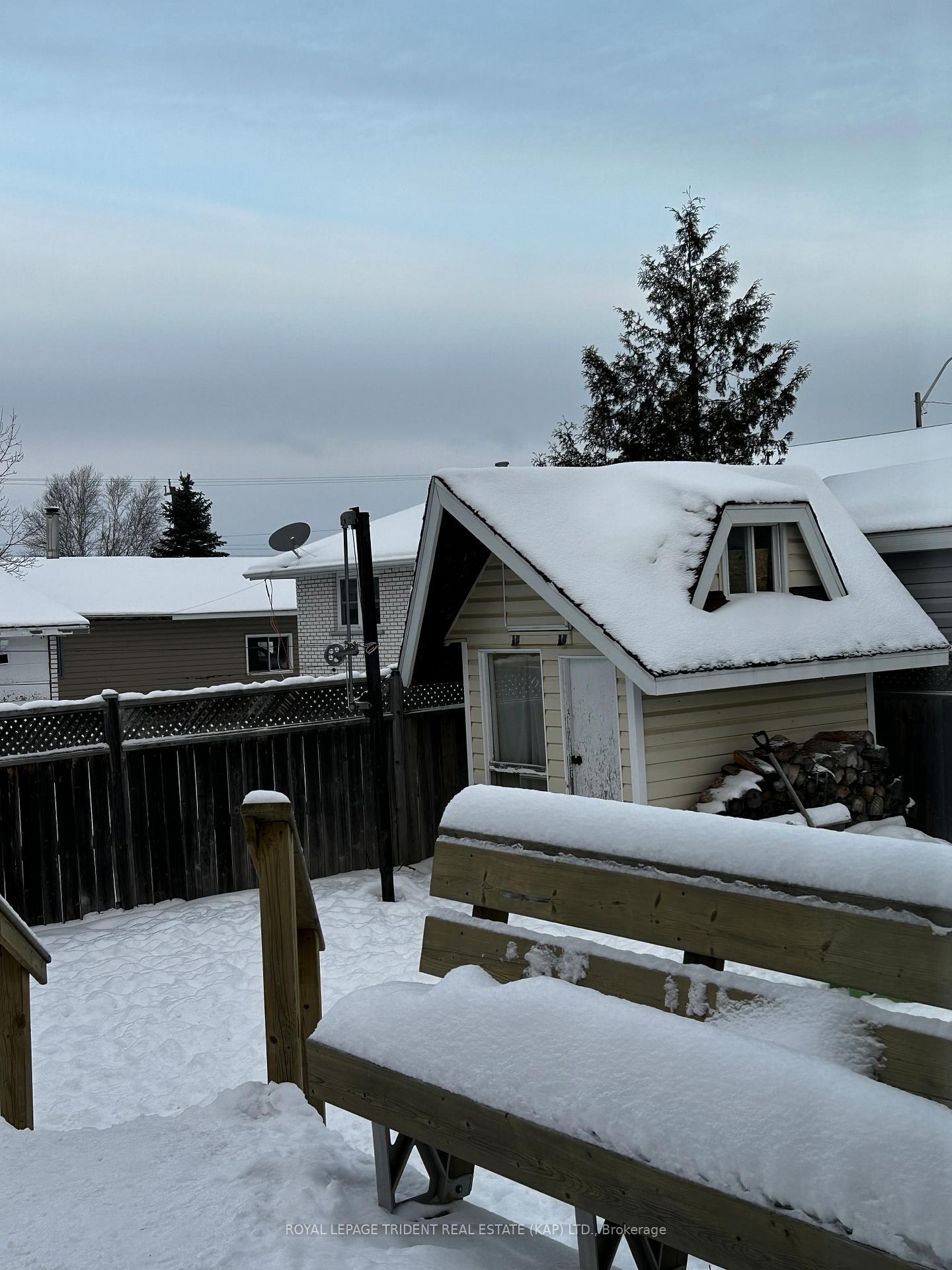 Photo 21 of 32 Downs Avenue, Kapuskasing — HOMEH