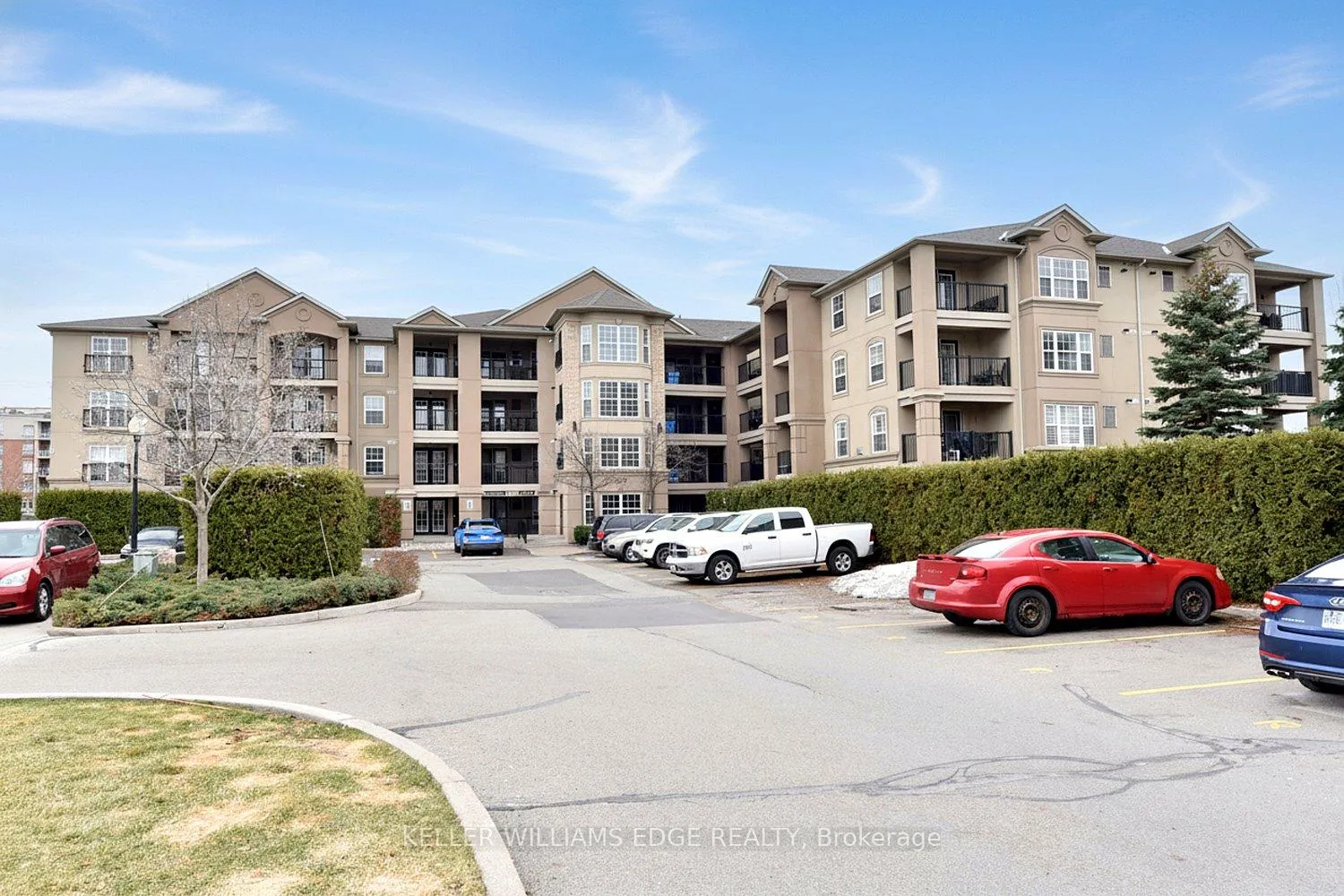 Photo 4 of Unit 203, 2045 Appleby Line, Burlington, Uptown — HOMEH