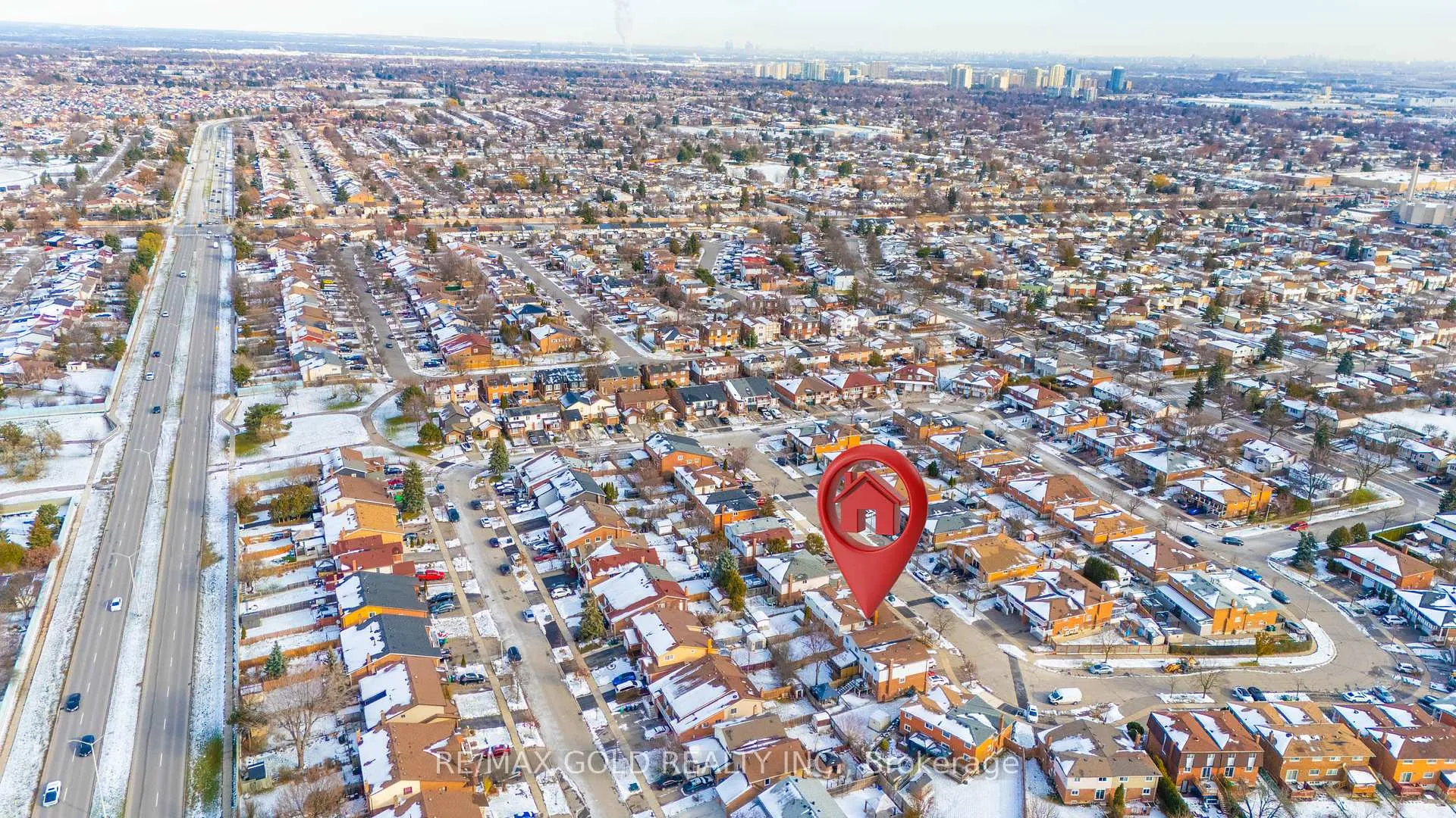 Photo 50 of 74 Radford Drive, Brampton, Brampton North — HOMEH