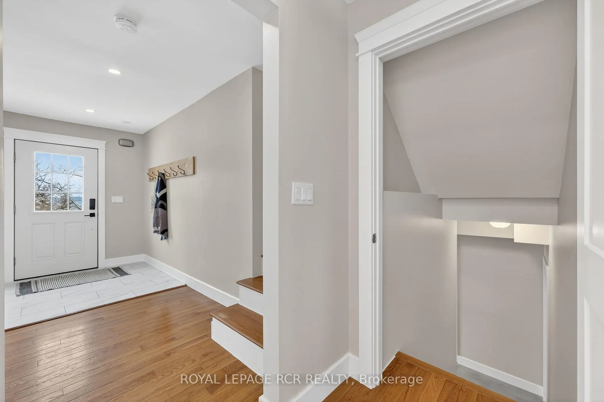 Photo 20 of 18 Westvale Drive, Bracebridge, Monck (Bracebridge) — HOMEH