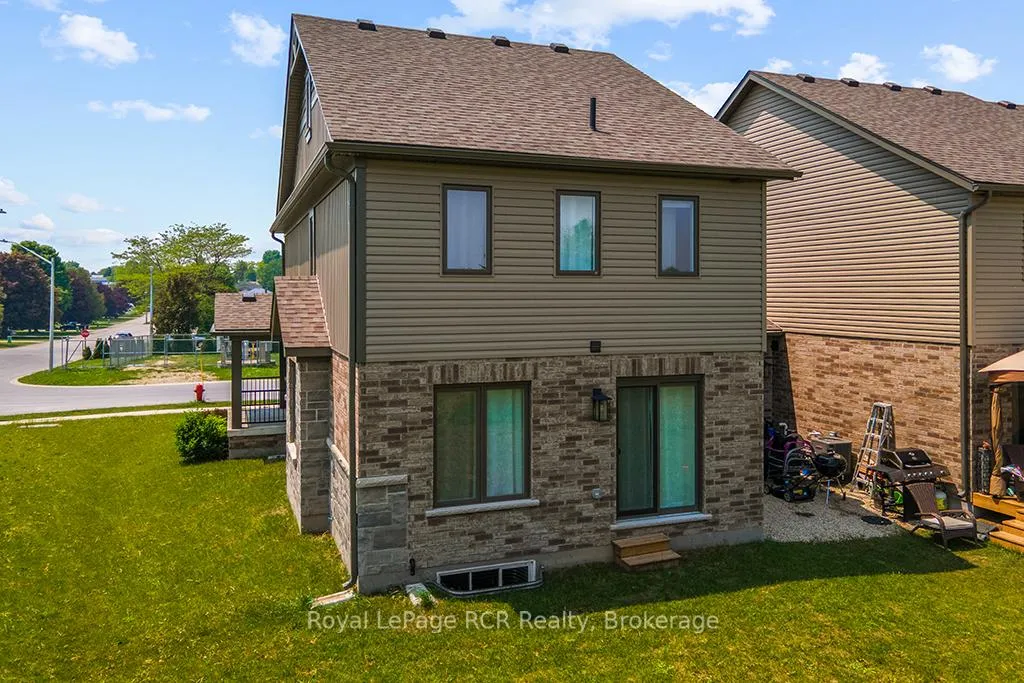 Photo 26 of 105 Stan Baker Boulevard, Grey Highlands — HOMEH